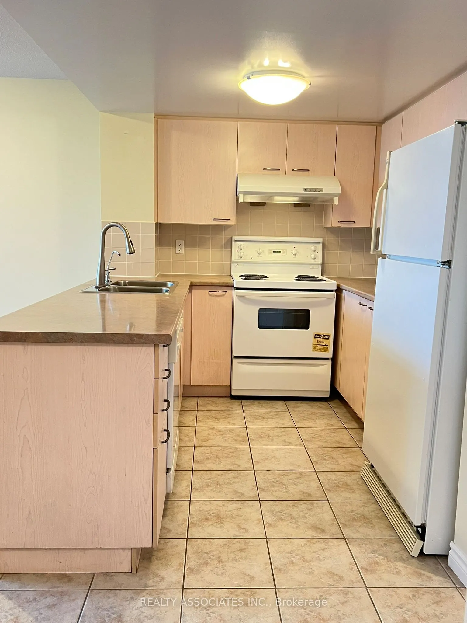 130 Pond Drive, #303