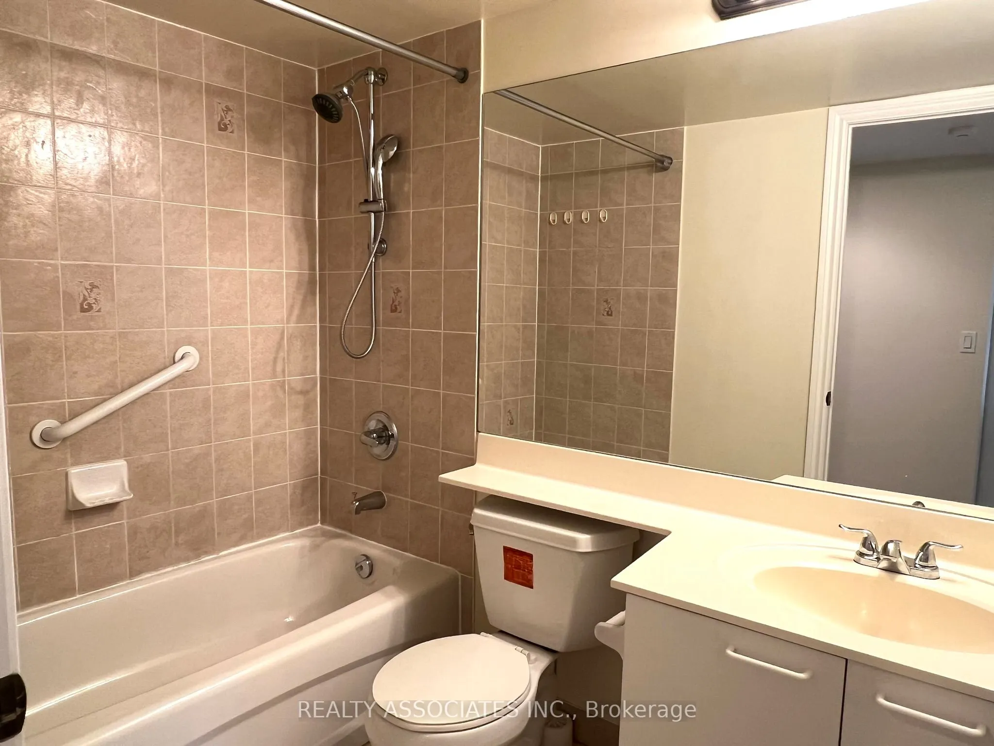 130 Pond Drive, #303