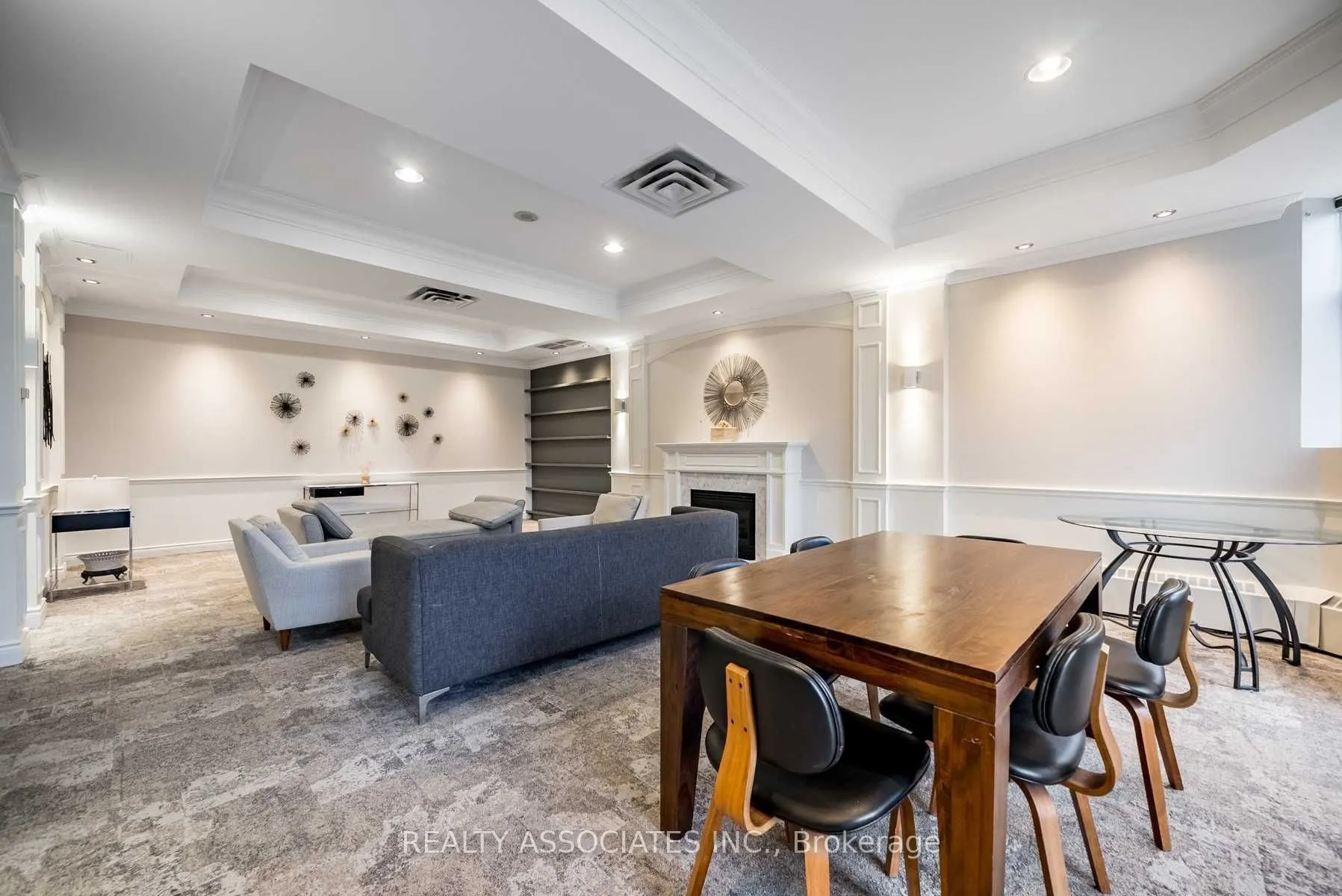 130 Pond Drive, #303