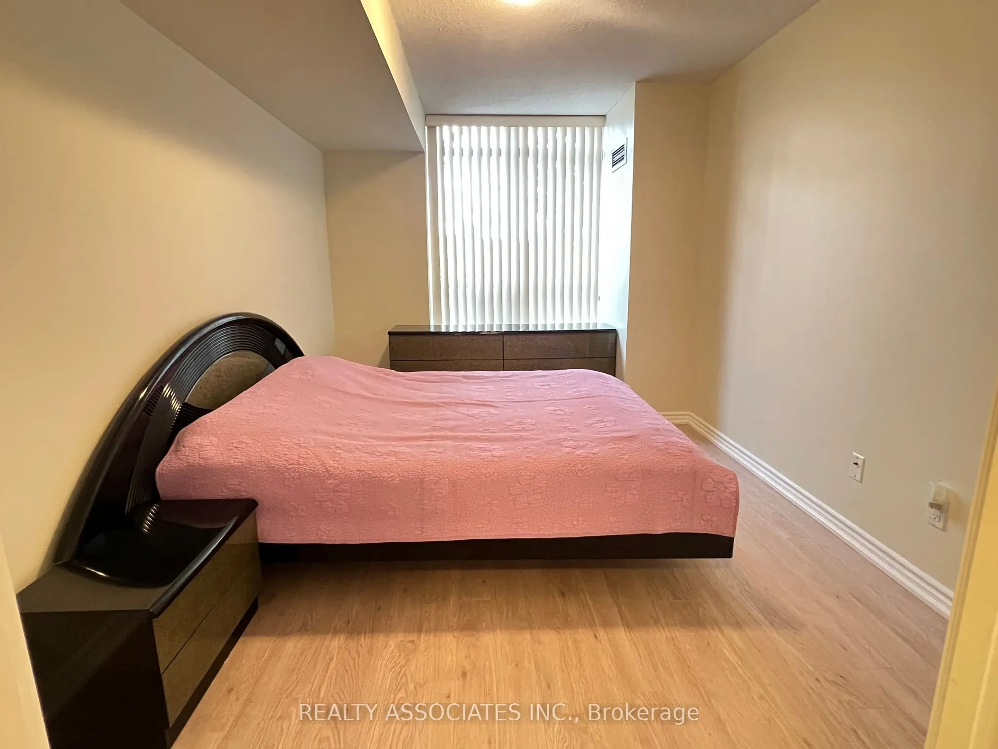 130 Pond Drive, #303