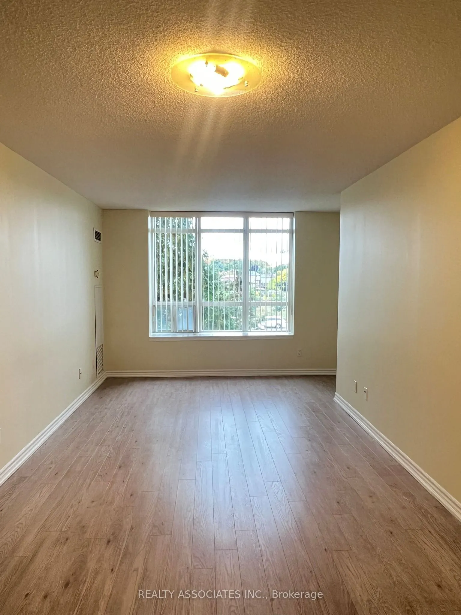 130 Pond Drive, #303