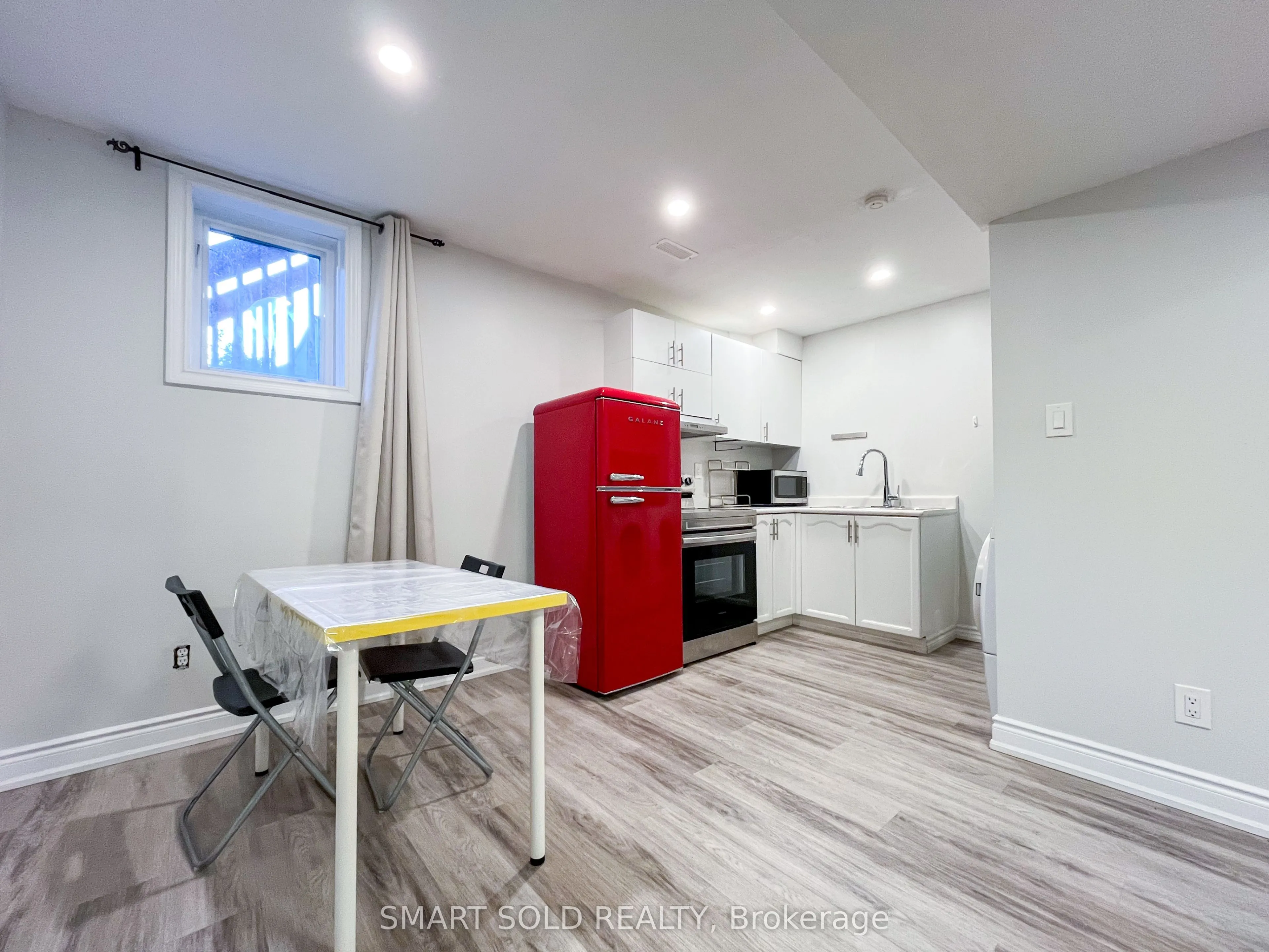 22 Vandervoort Drive, #Bsmt