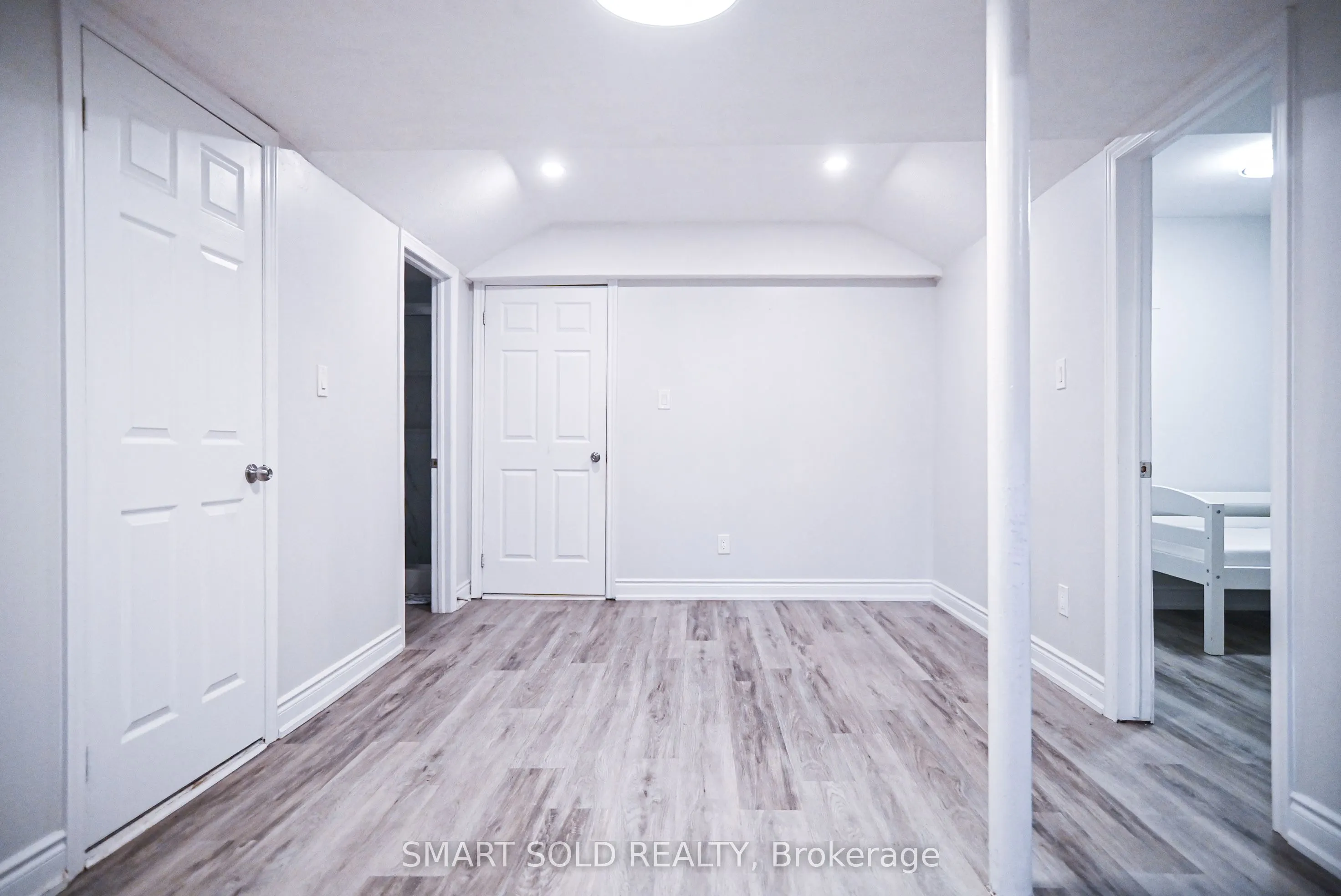 22 Vandervoort Drive, #Bsmt