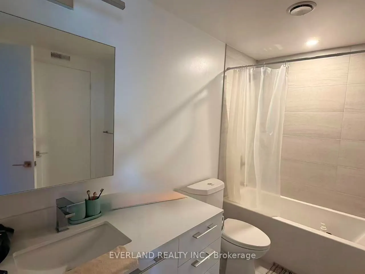 18 Water Walk Drive, #1601