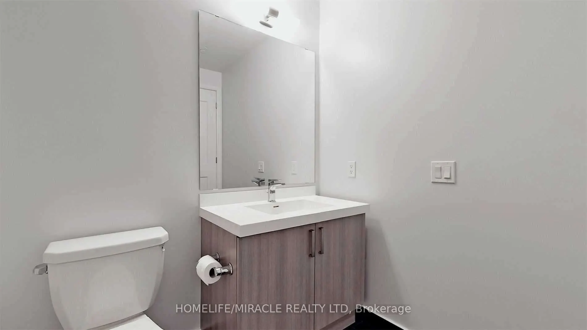 7895 Jane Street, #2914