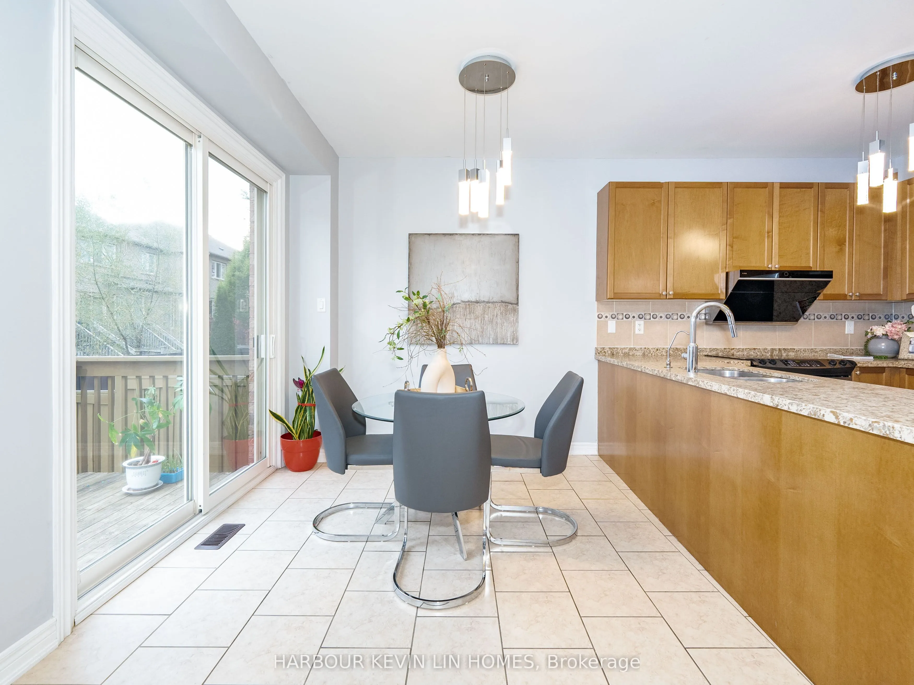 60 Seiffer Crescent