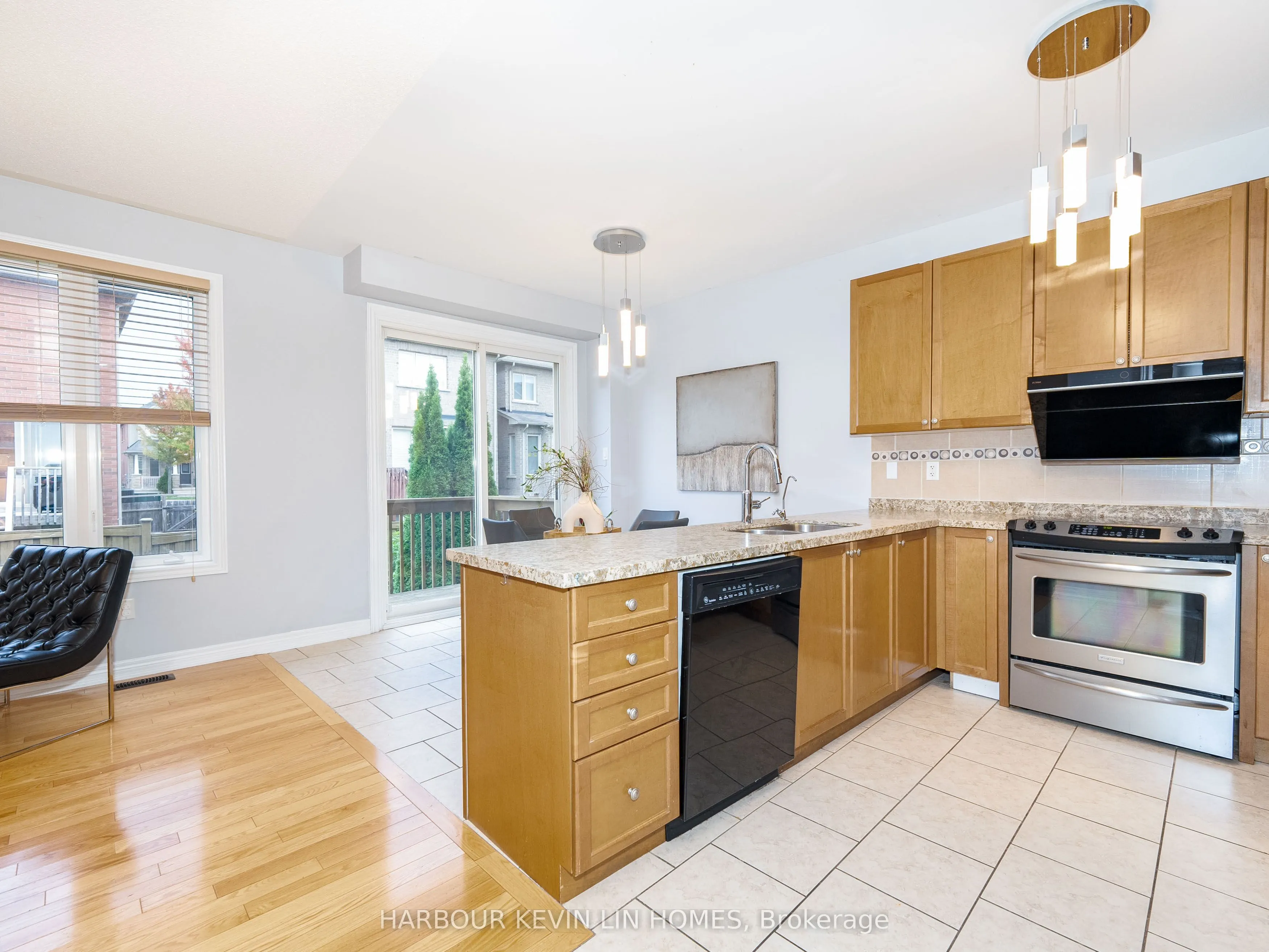 60 Seiffer Crescent