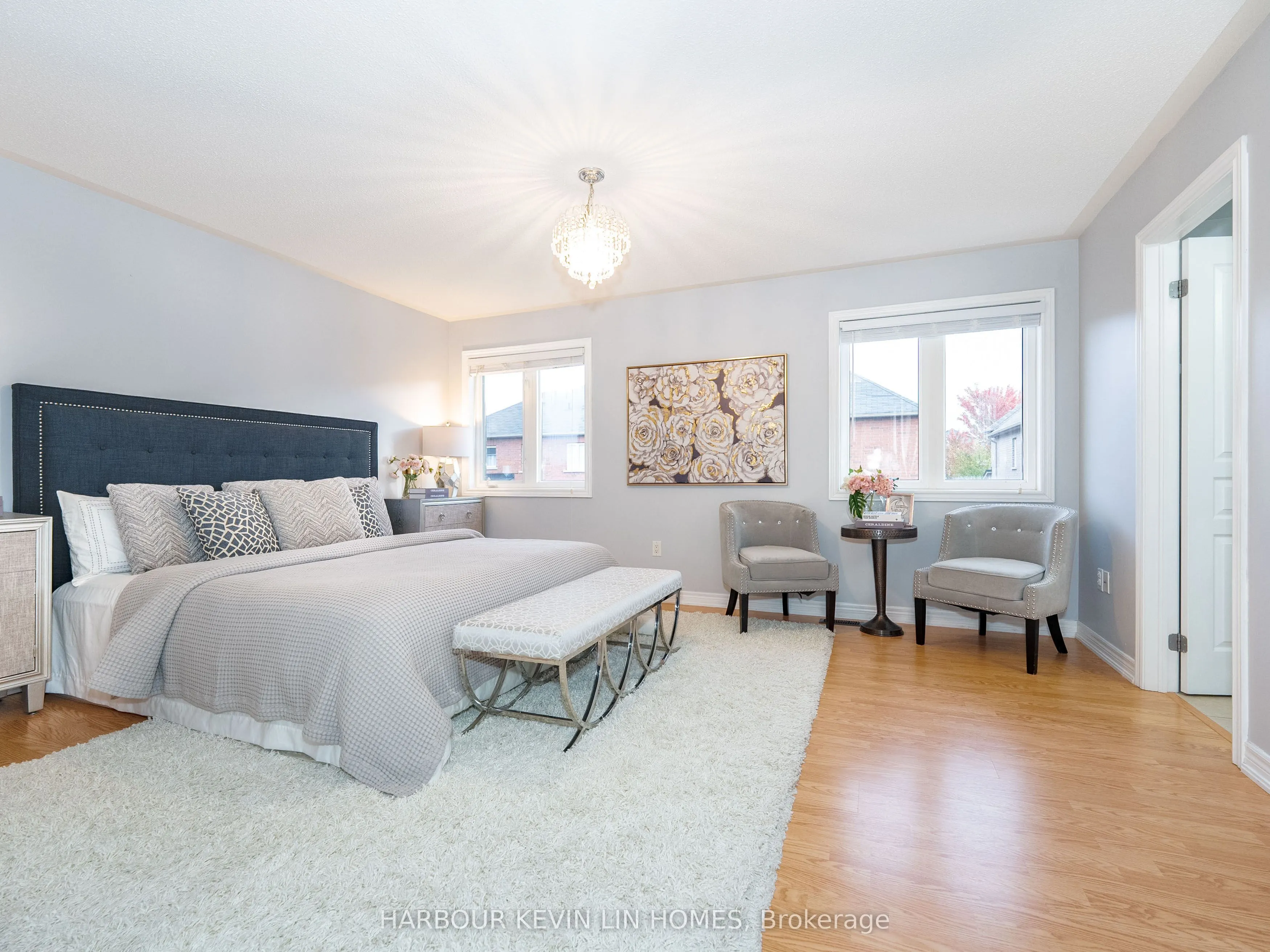 60 Seiffer Crescent