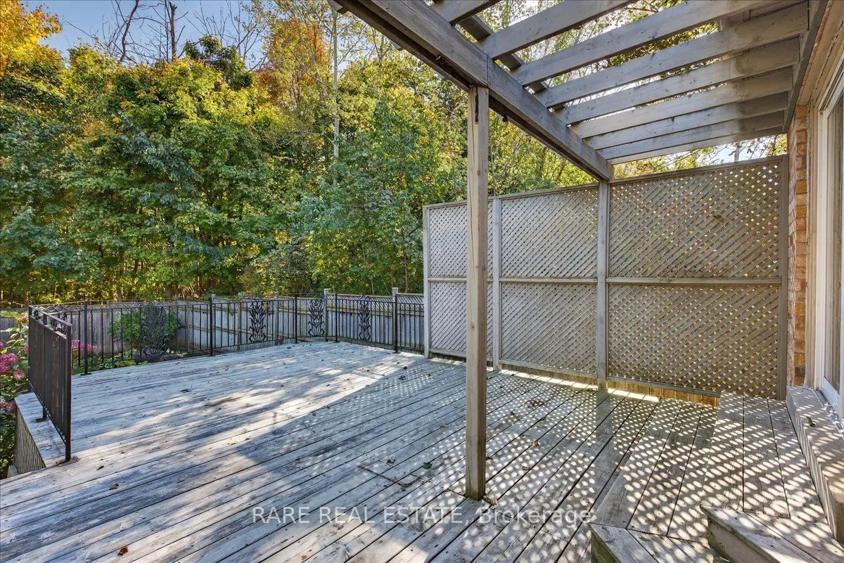 1069 Corrie Street
