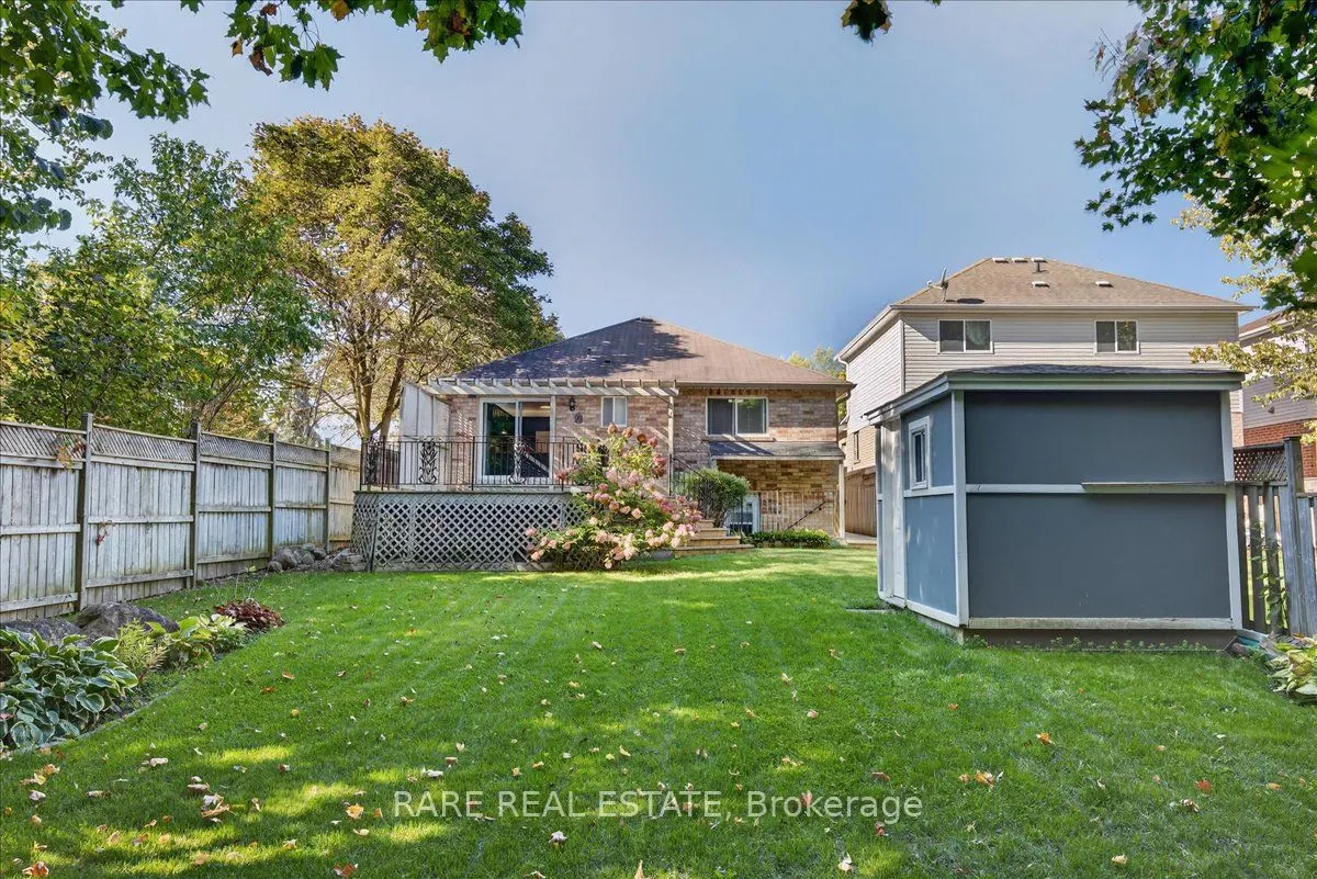 1069 Corrie Street