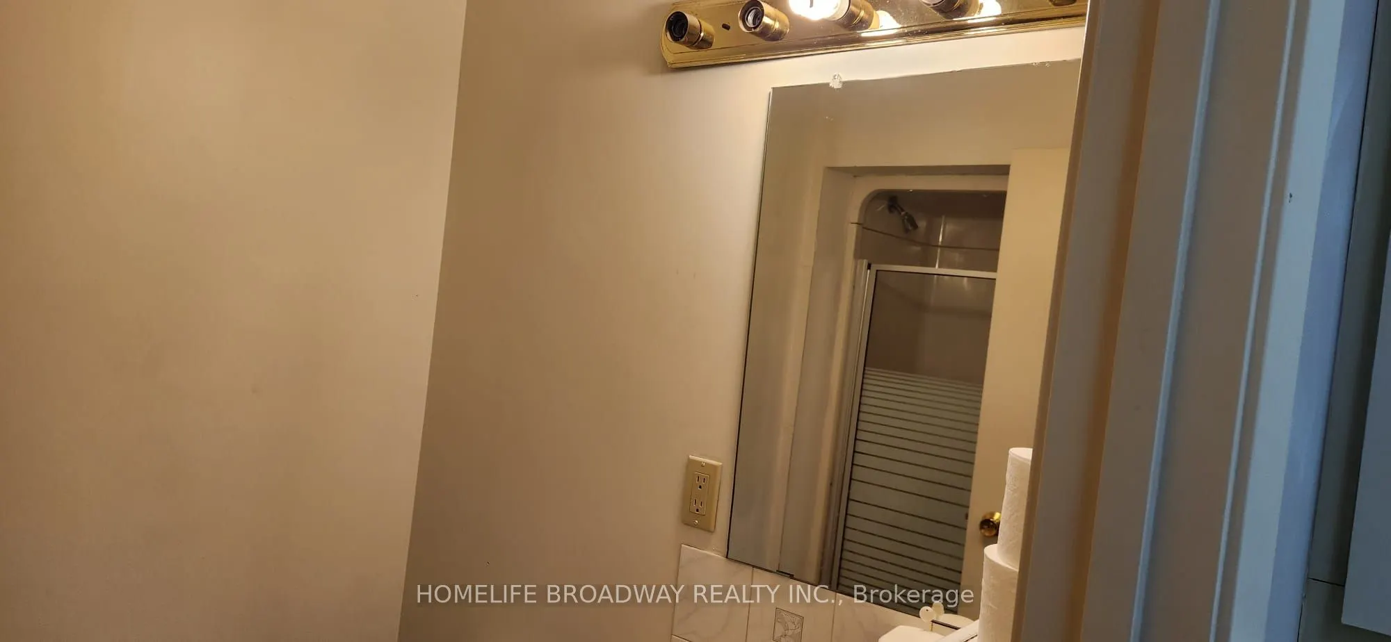 505 Hood Road W, #22