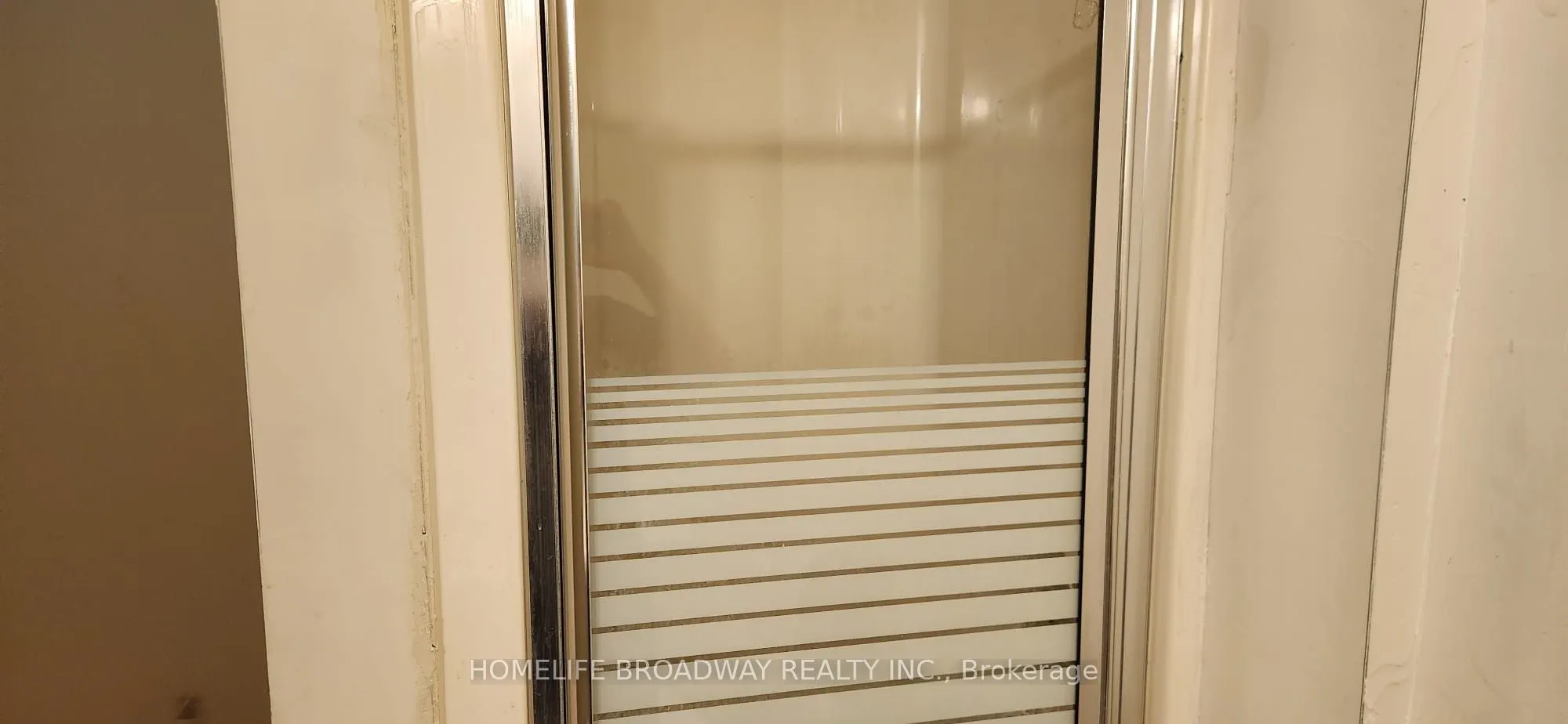 505 Hood Road W, #22