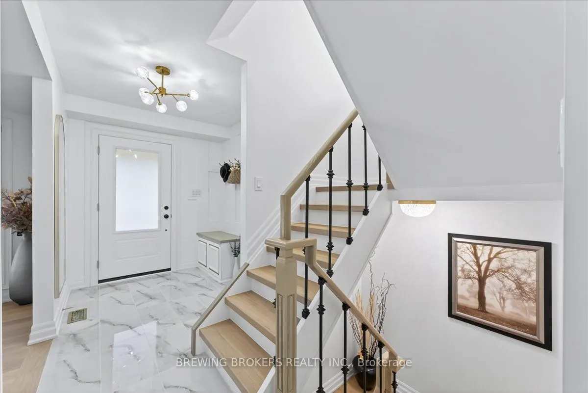 261 Nelson Crescent