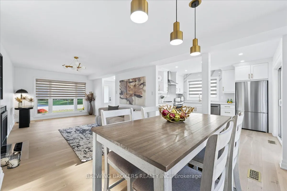 261 Nelson Crescent