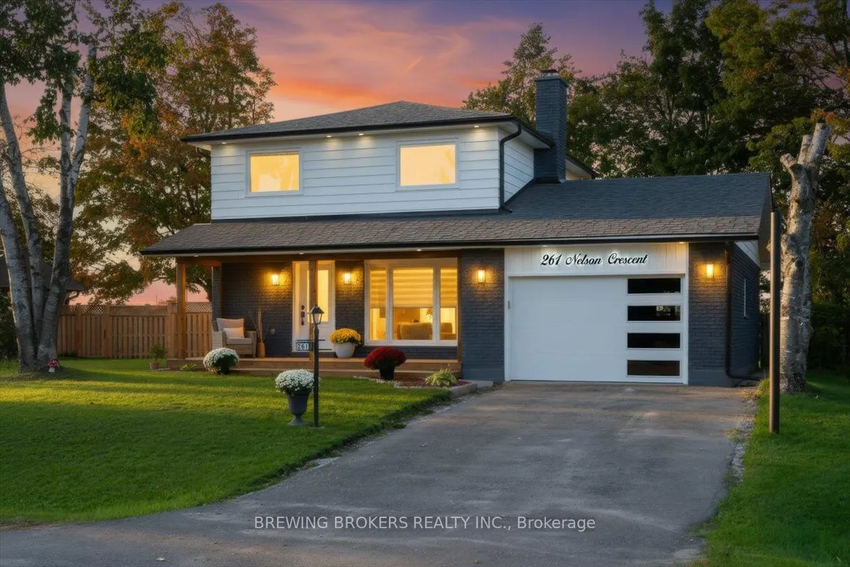 261 Nelson Crescent
