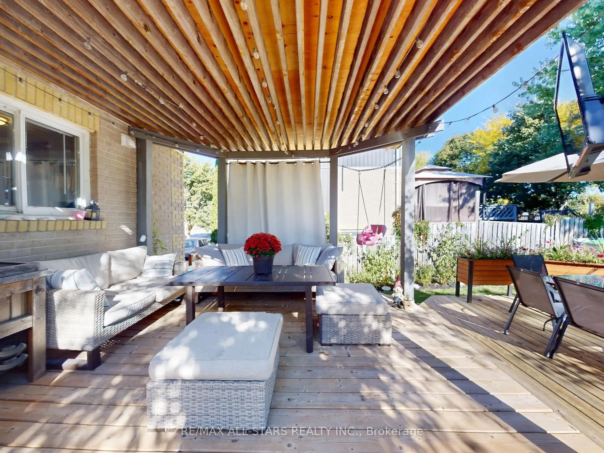 21 Annamaria Drive