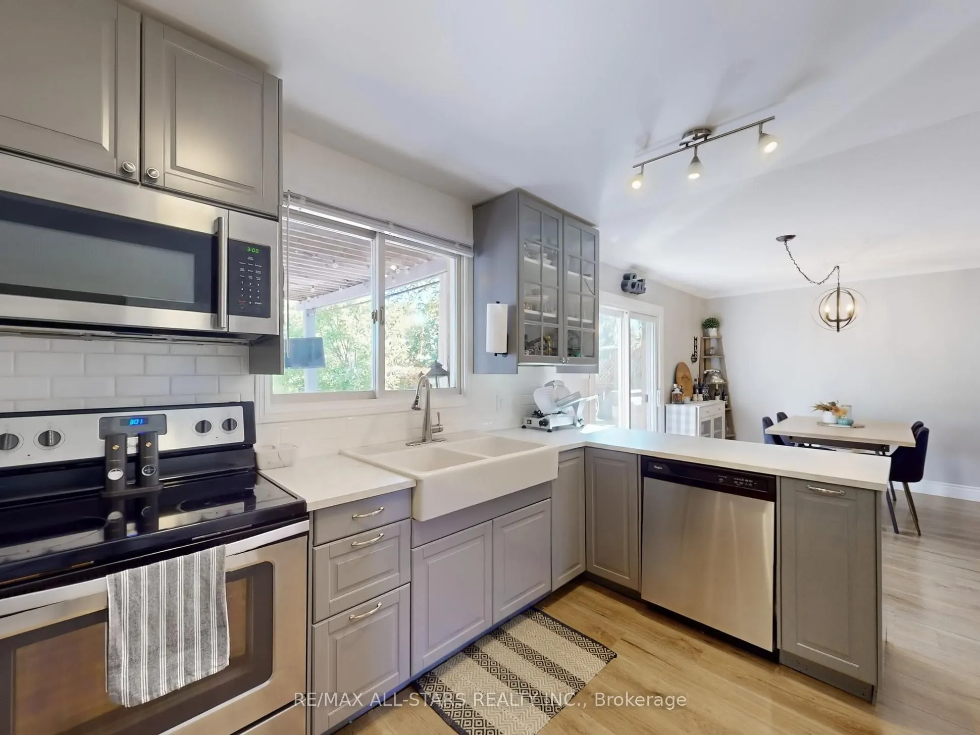 21 Annamaria Drive