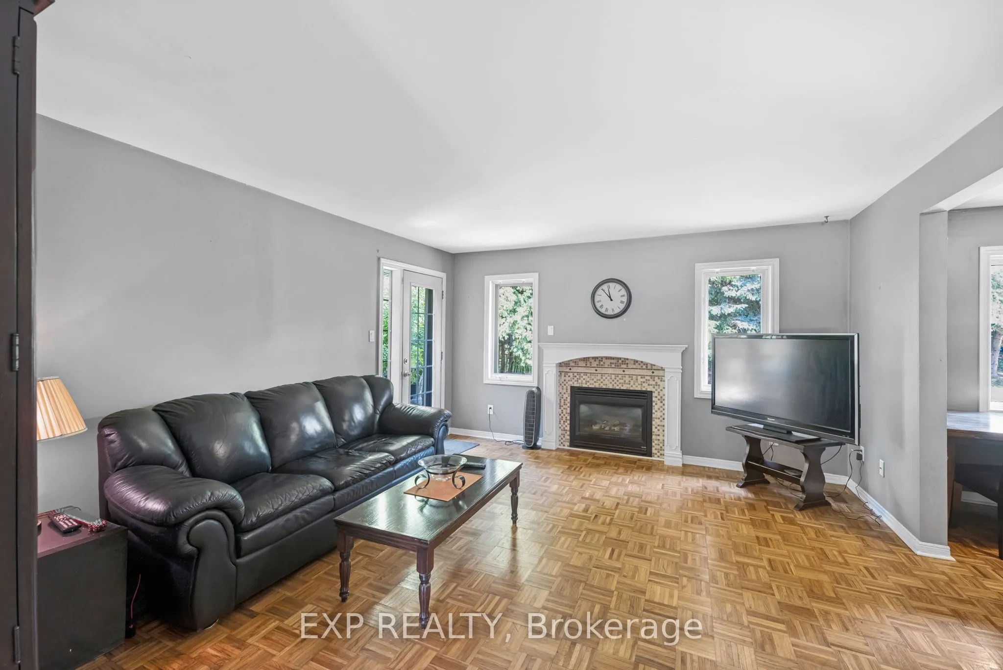 17 Chamberlain Court