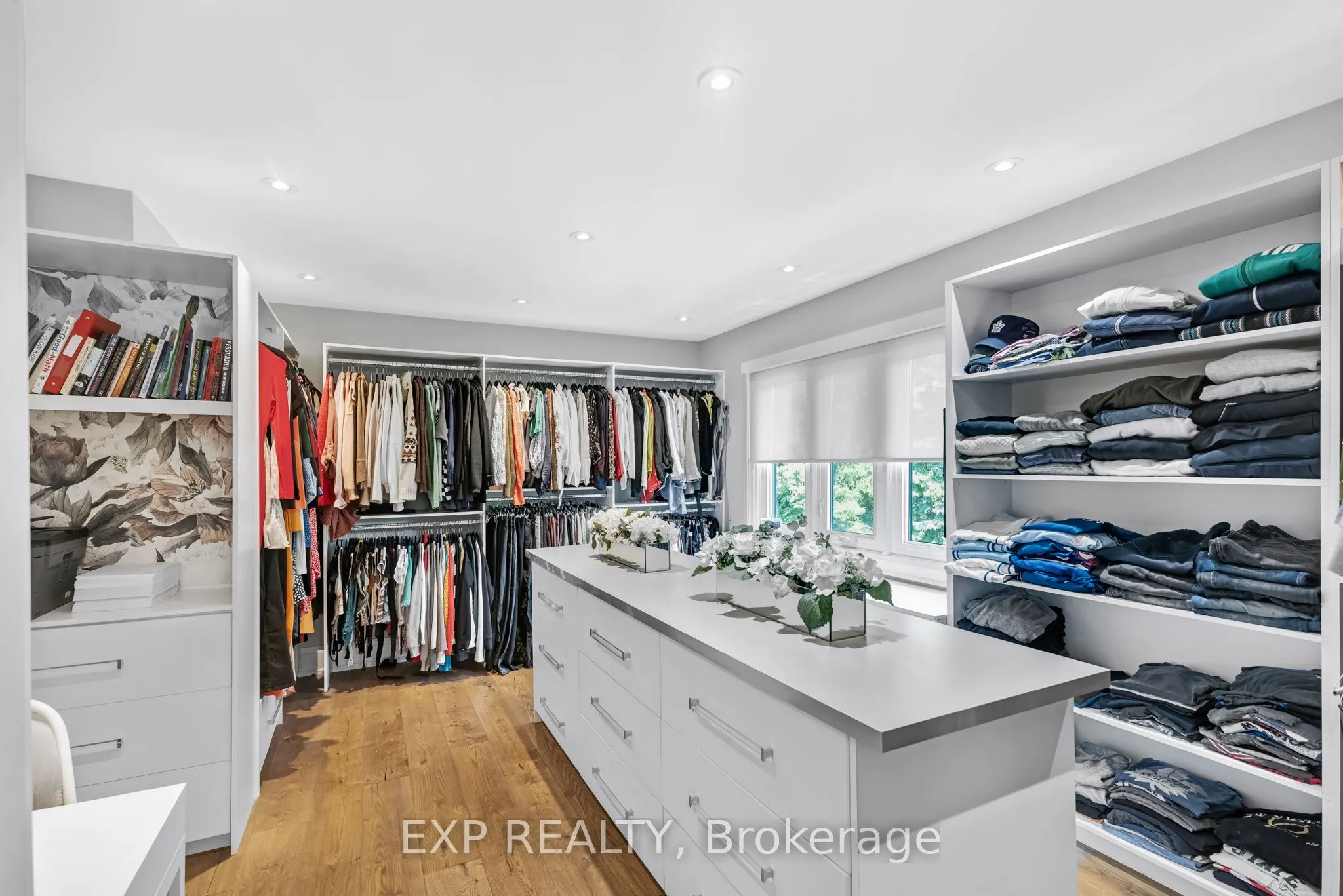 17 Chamberlain Court