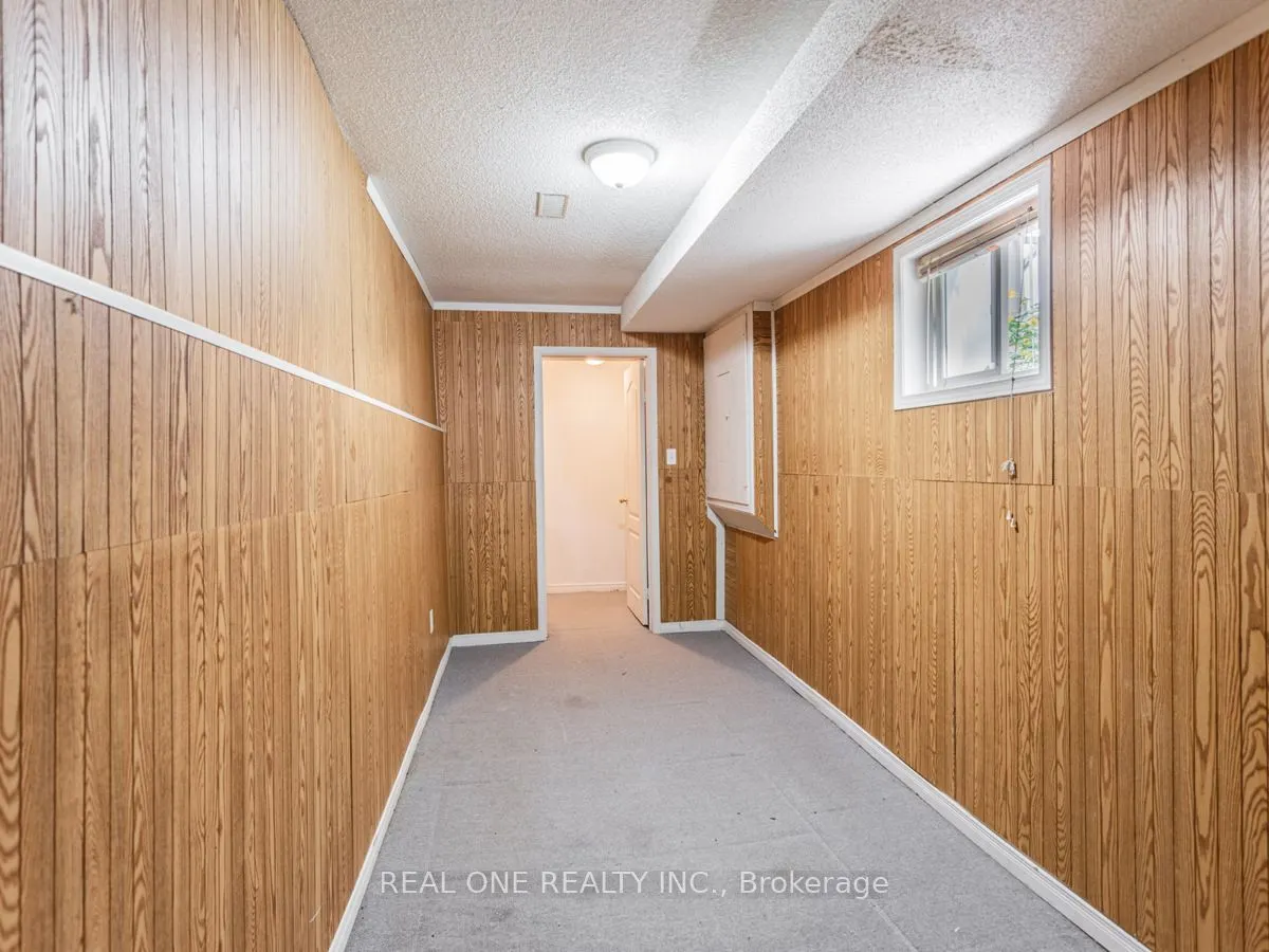 24 Coast Avenue, #Lower