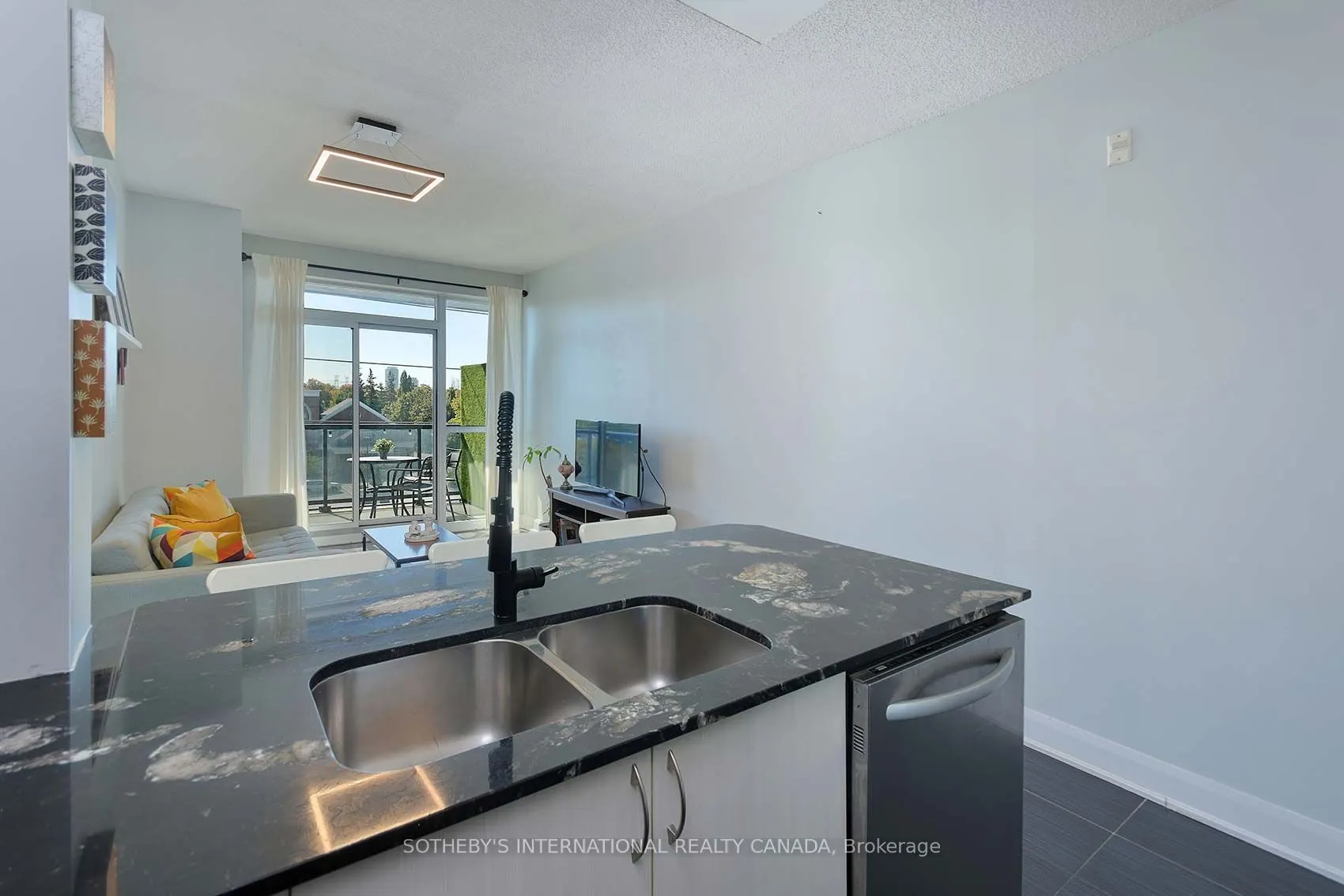 4700 Highway 7 Road, #501