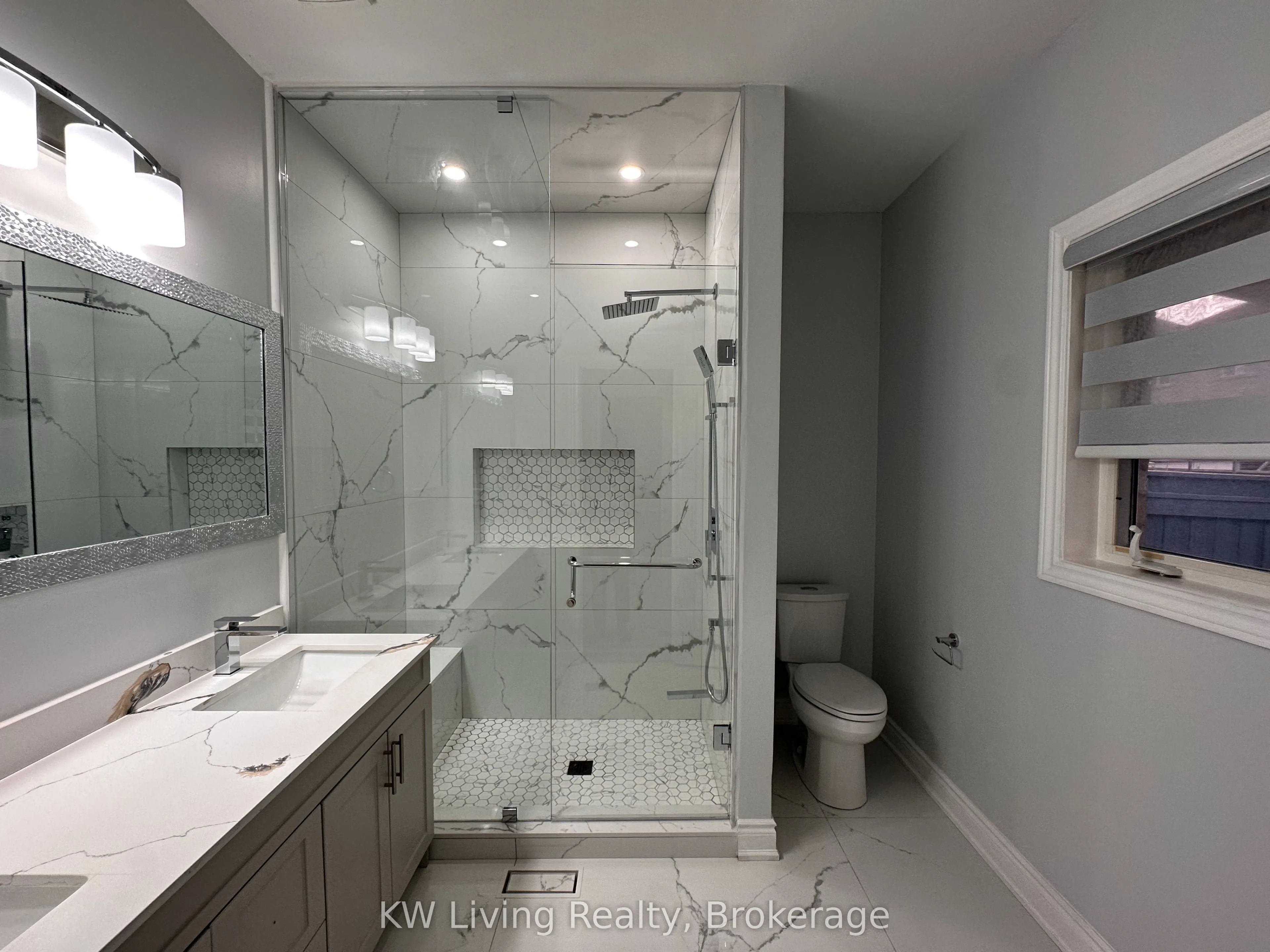 225 Lormel Gate, #Main