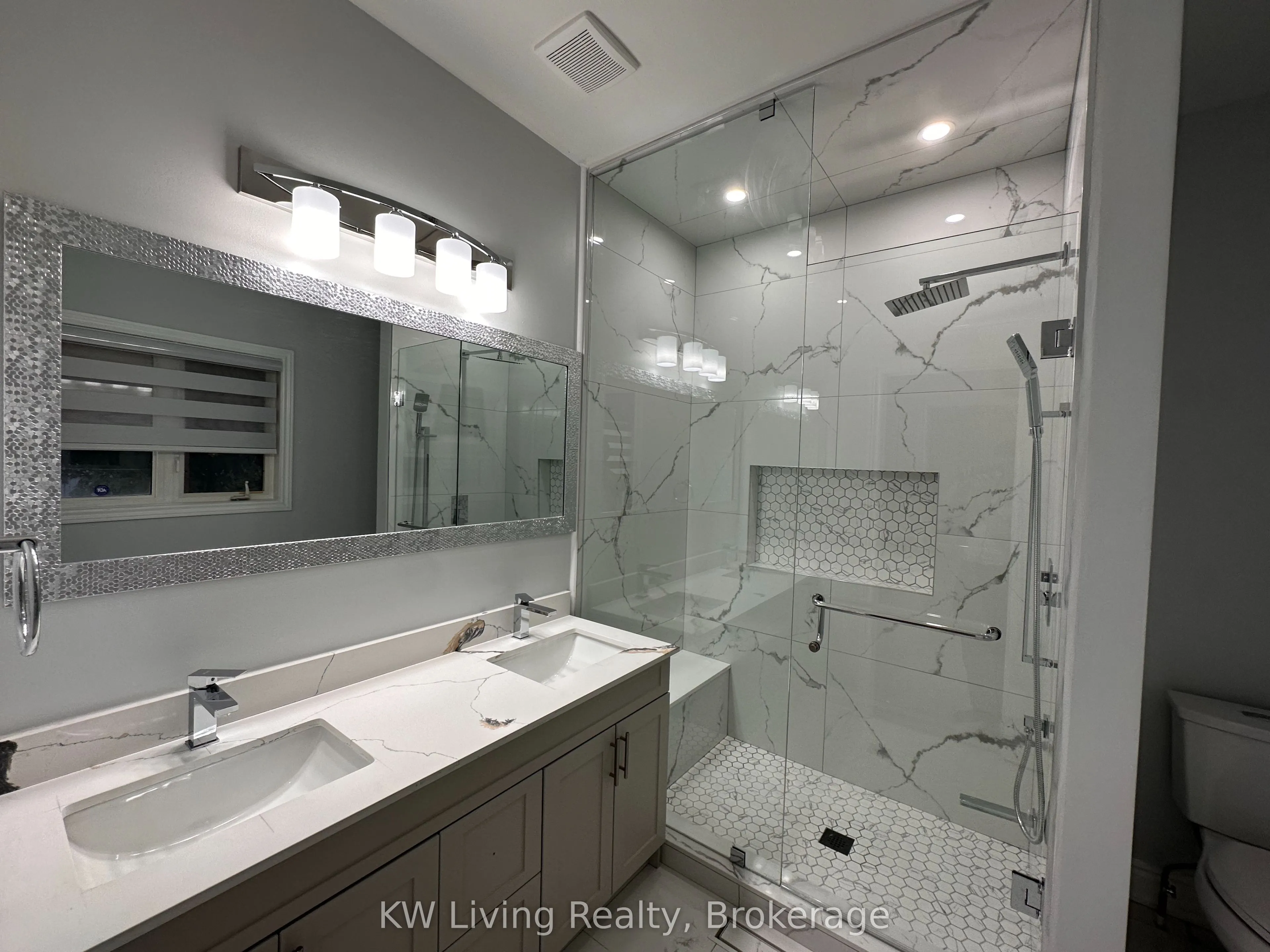 225 Lormel Gate, #Main