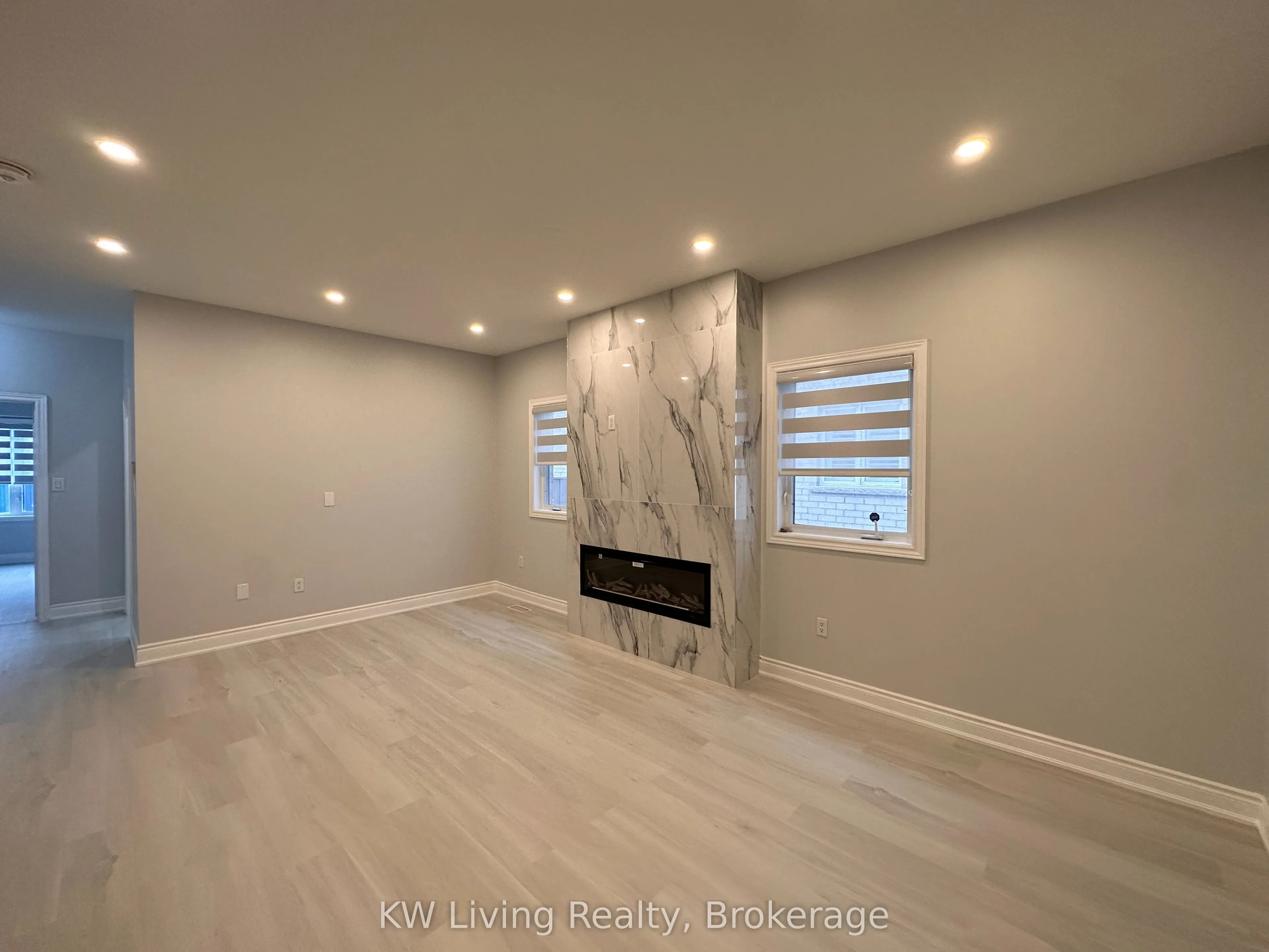 225 Lormel Gate, #Main