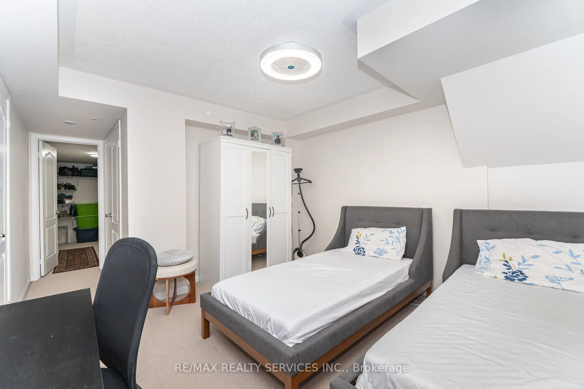 9589 Keele Street, #106