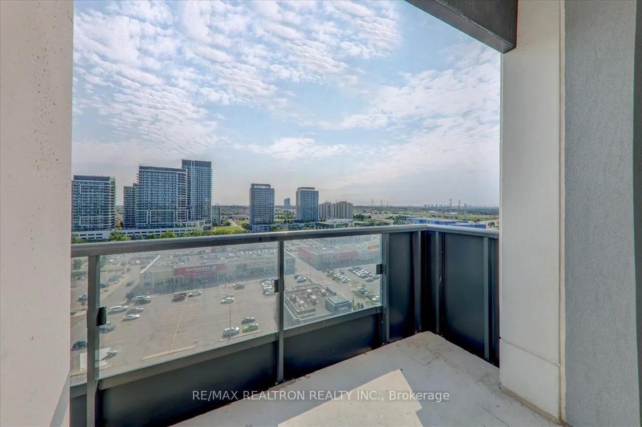 8868 Yonge Street, #1505E
