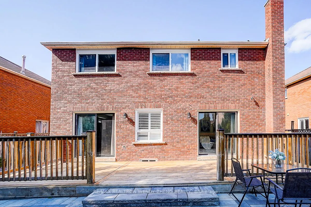 31 Durant Crescent