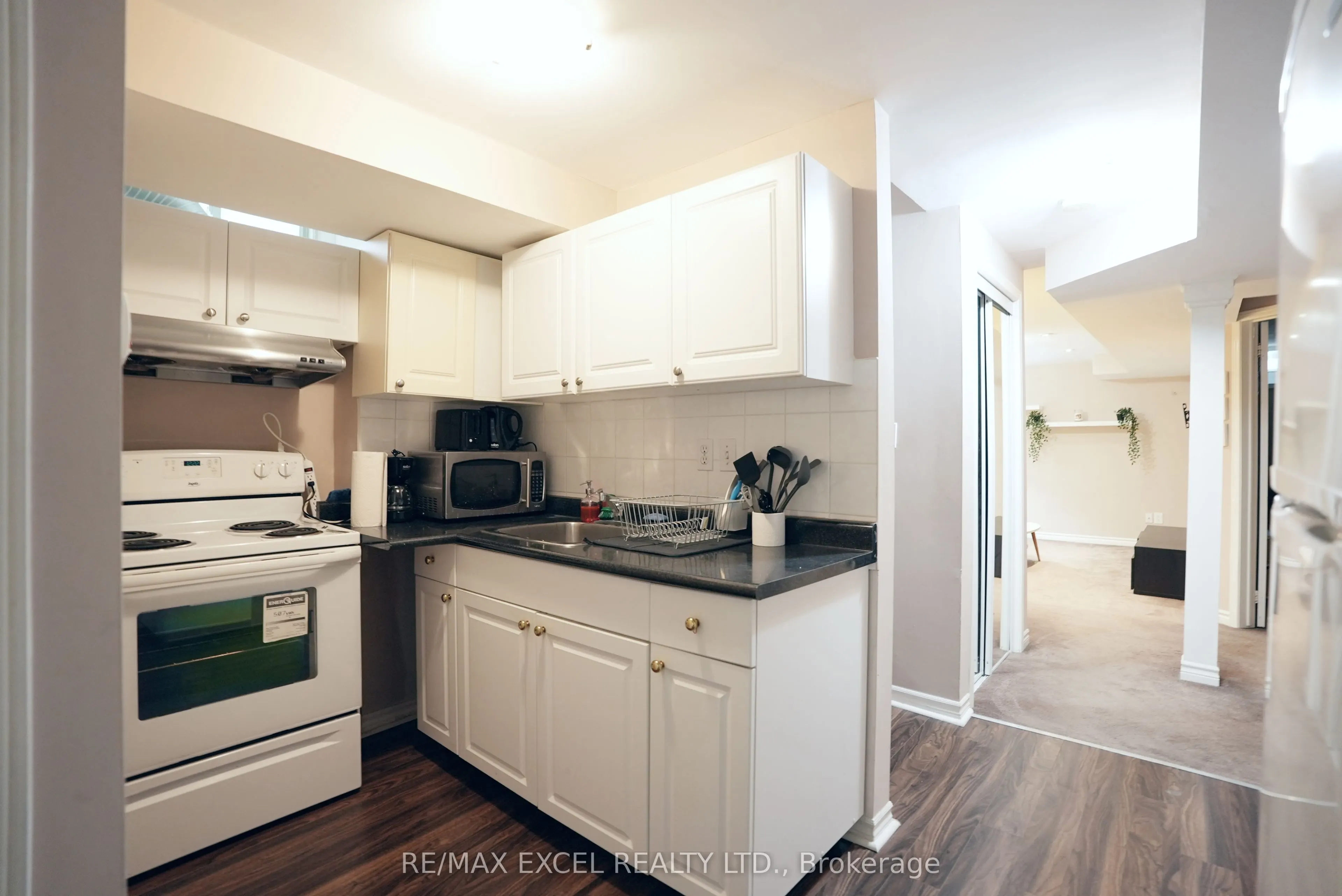 214 Farmstead Road, #Bsmt