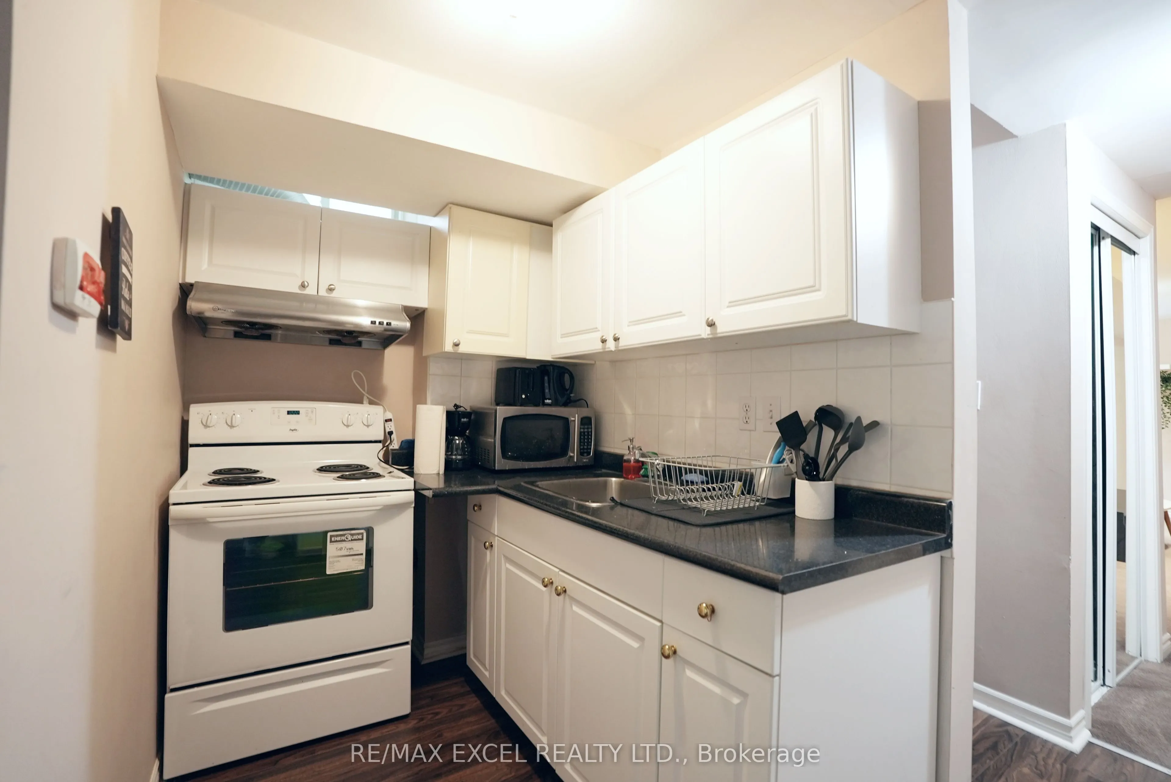 214 Farmstead Road, #Bsmt