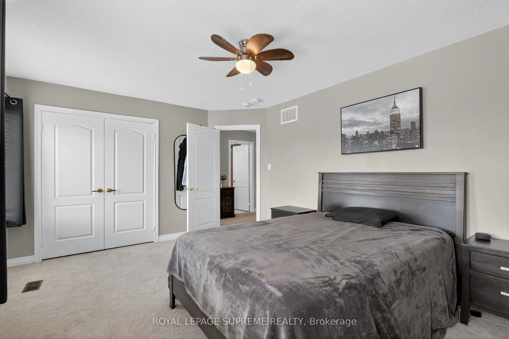 28 Mandley Street