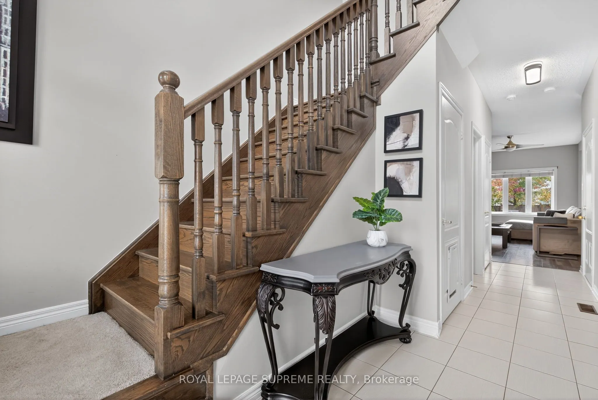 28 Mandley Street