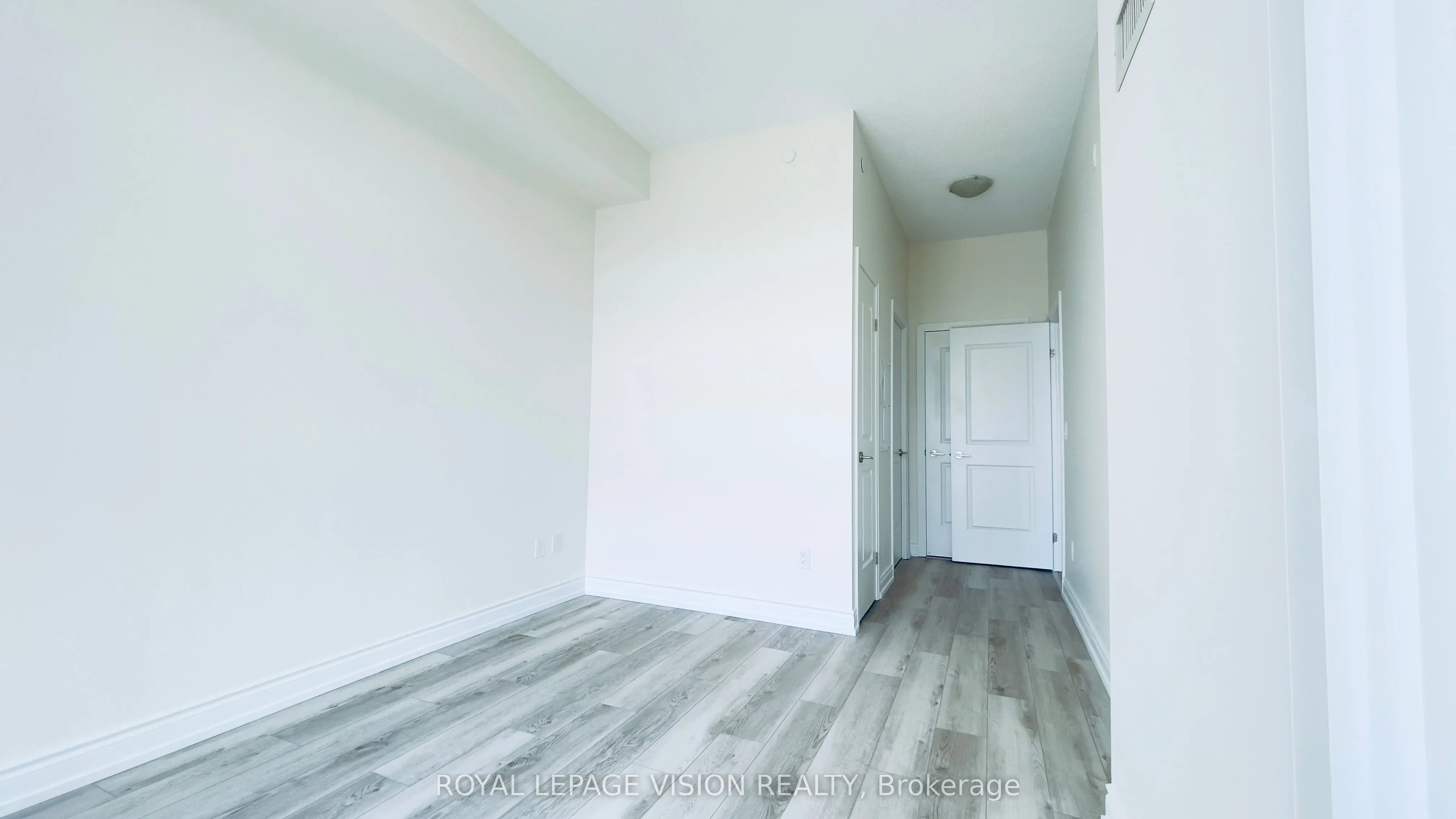 8763 Bayview Avenue, #315