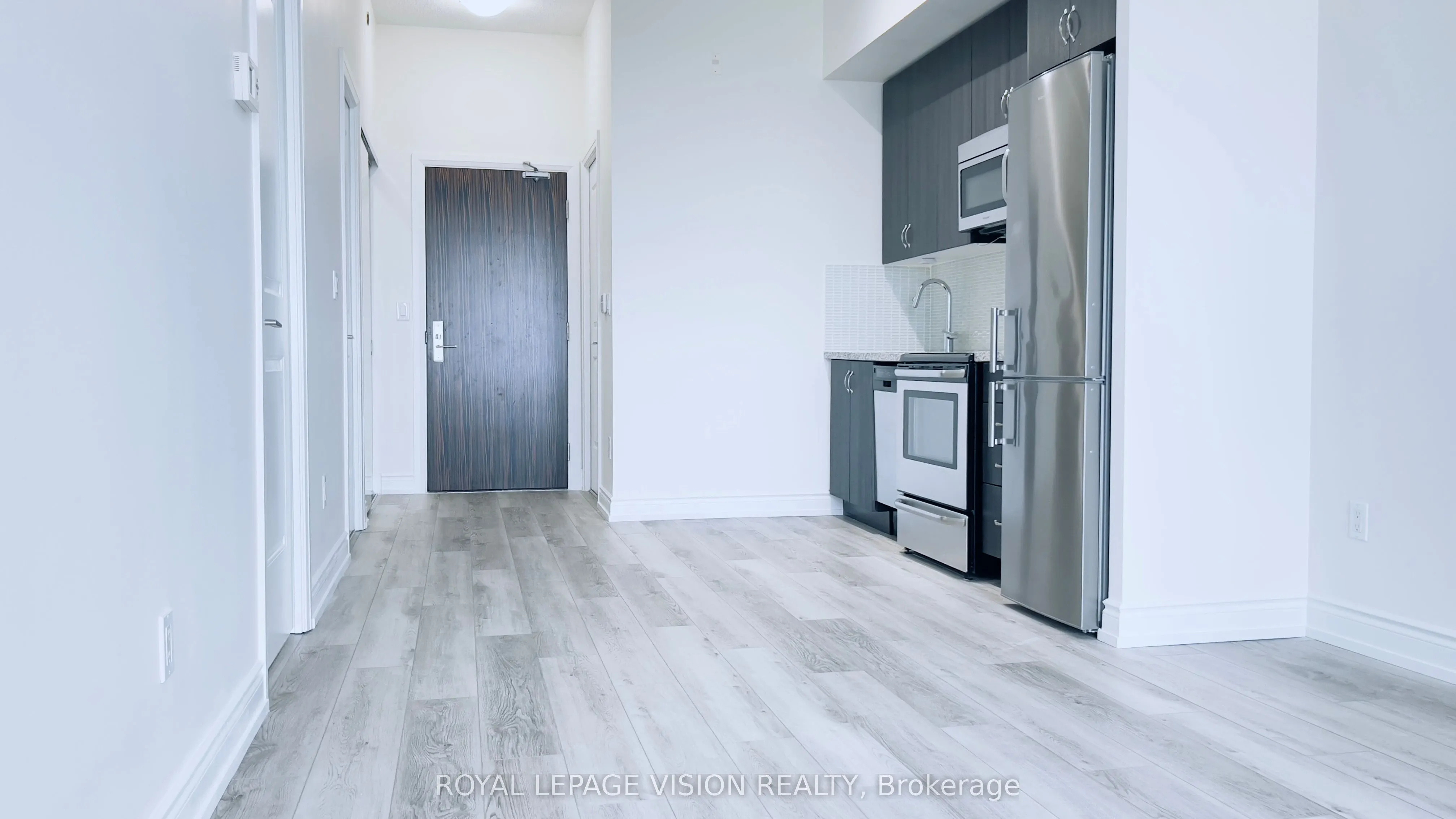 8763 Bayview Avenue, #315