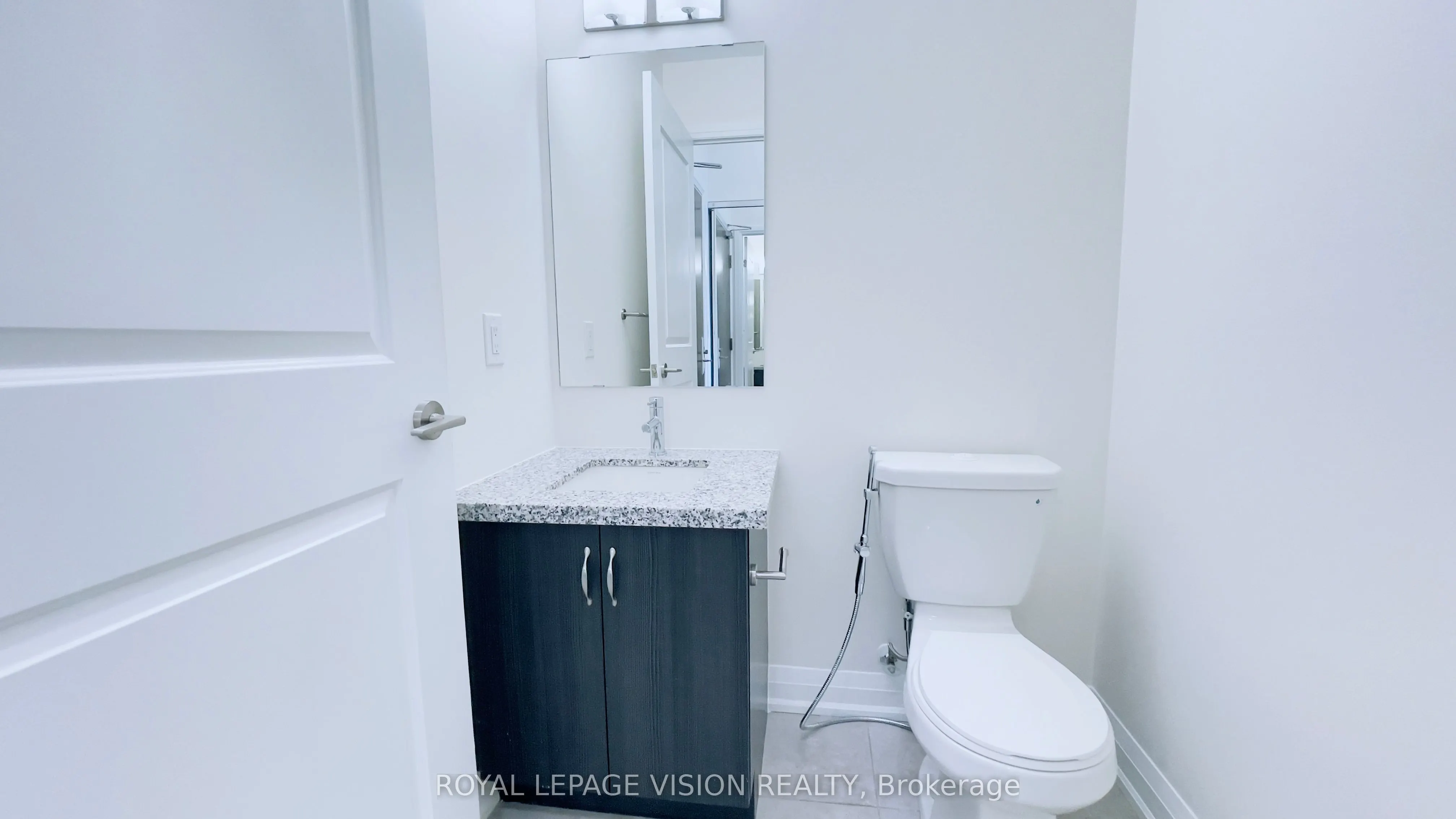 8763 Bayview Avenue, #315