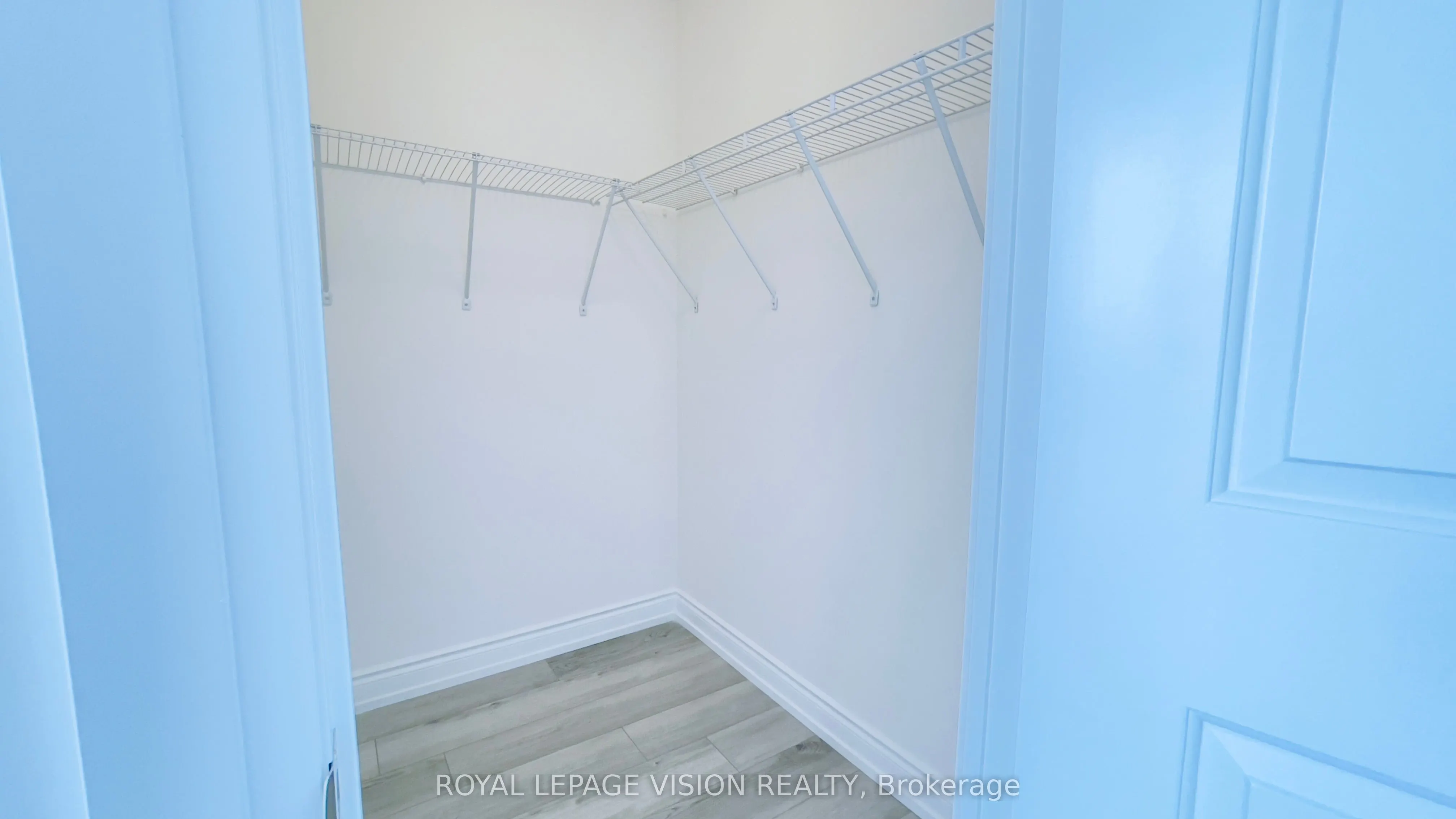8763 Bayview Avenue, #315