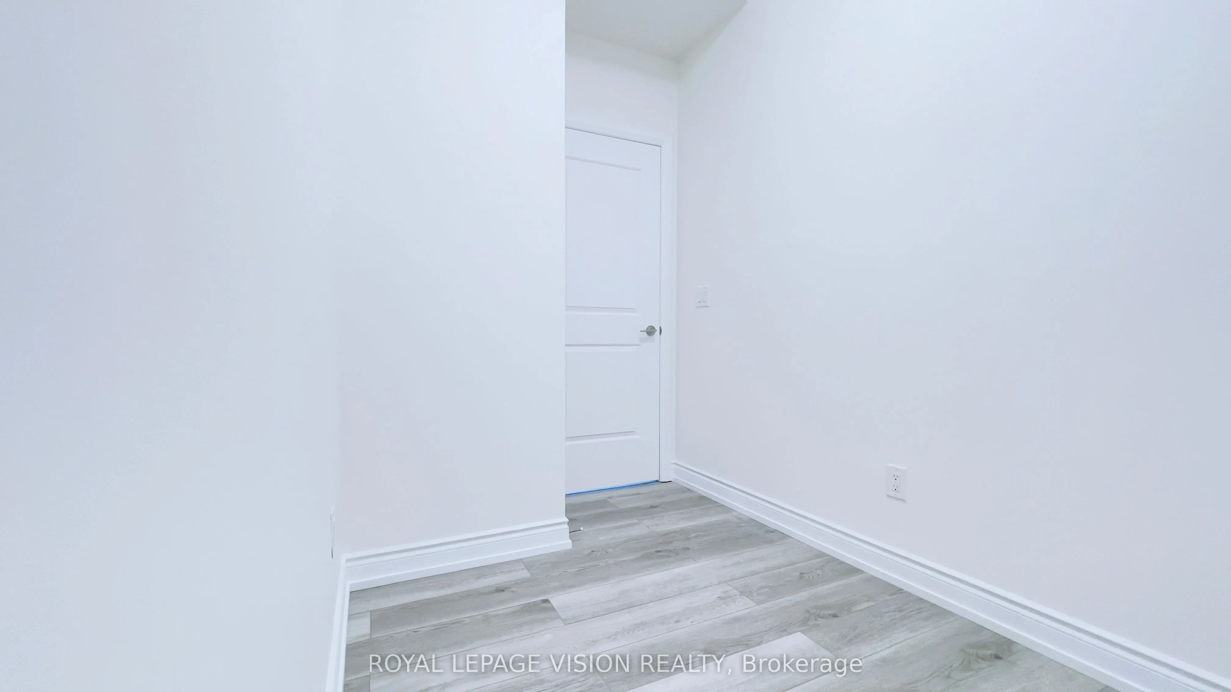 8763 Bayview Avenue, #315