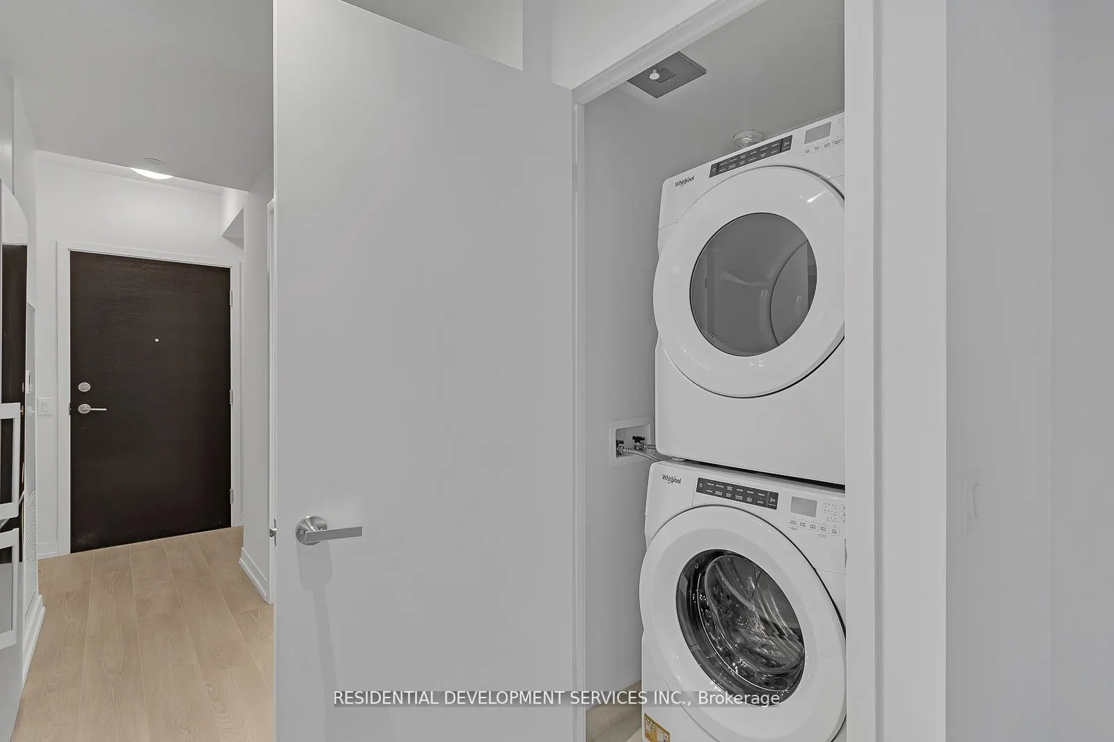 8868 Yonge Street, #202E