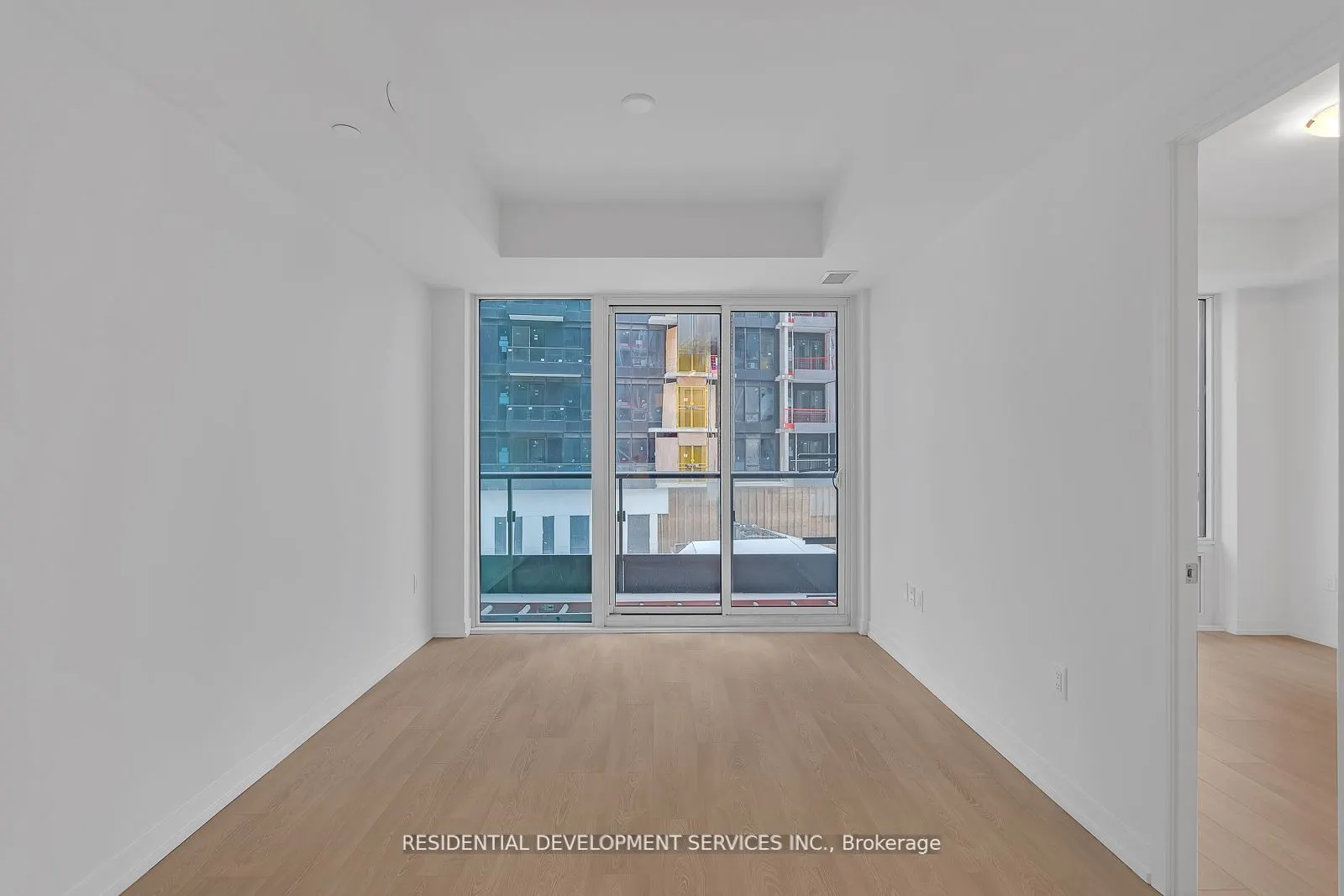 8868 Yonge Street, #202E