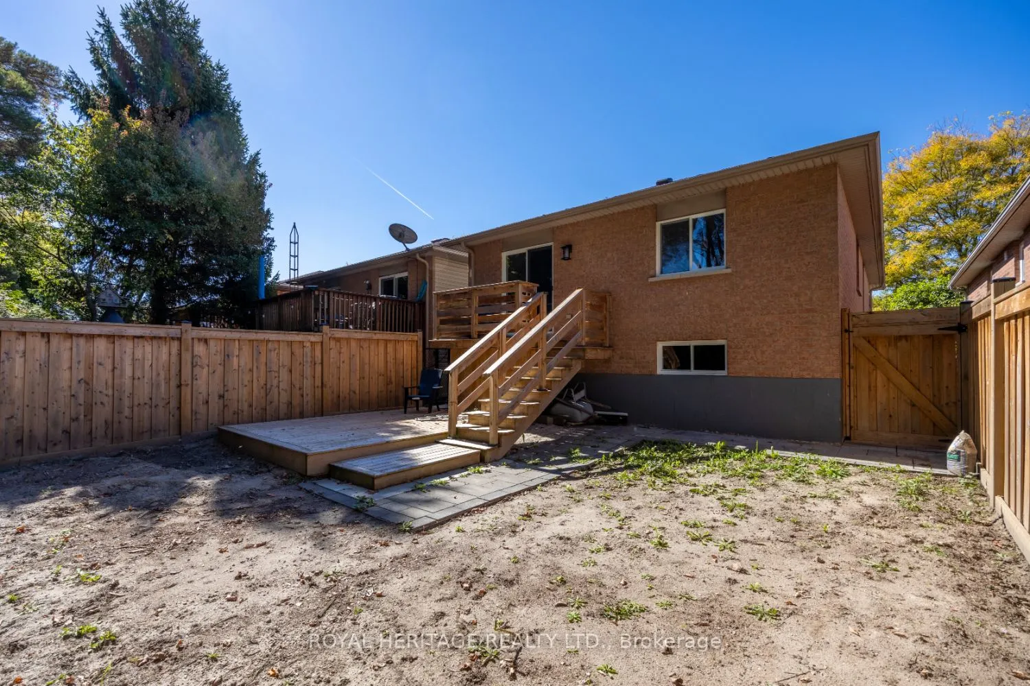 71 Kate Aitken Crescent