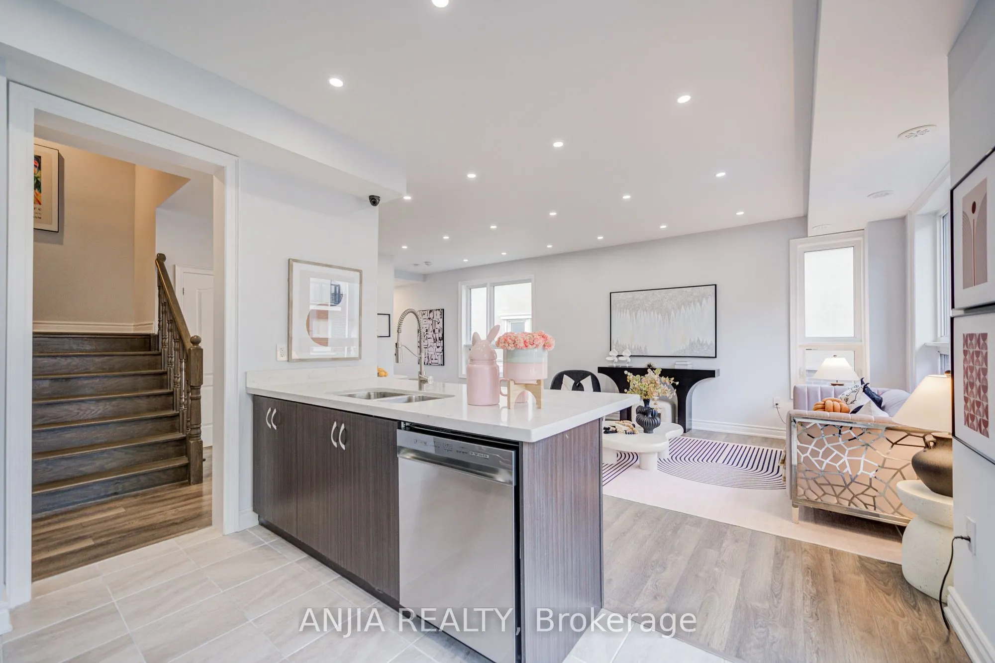 390 Arthur Bonner Avenue, #61