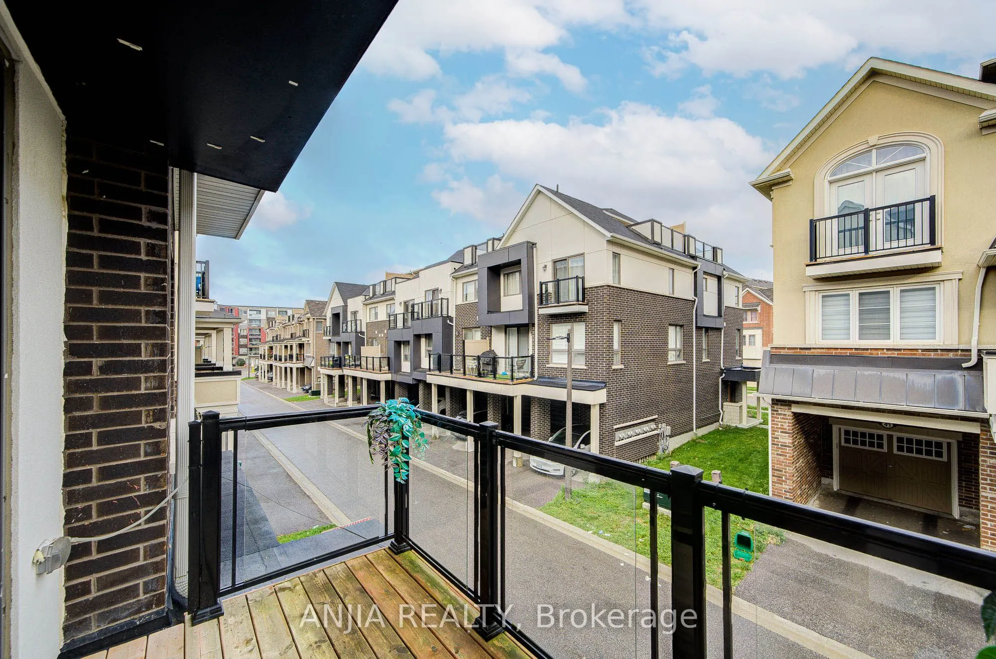 390 Arthur Bonner Avenue, #61
