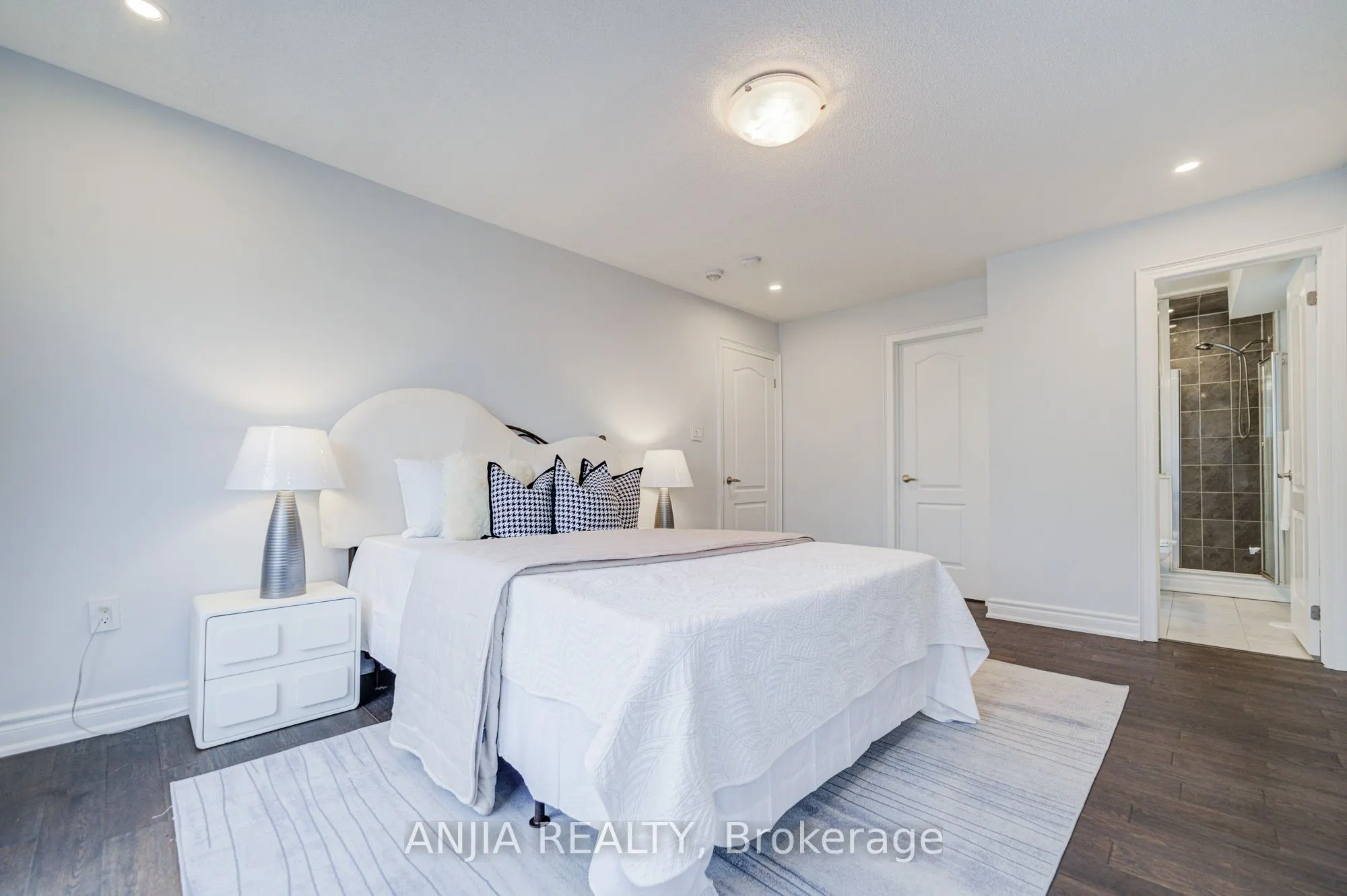 390 Arthur Bonner Avenue, #61