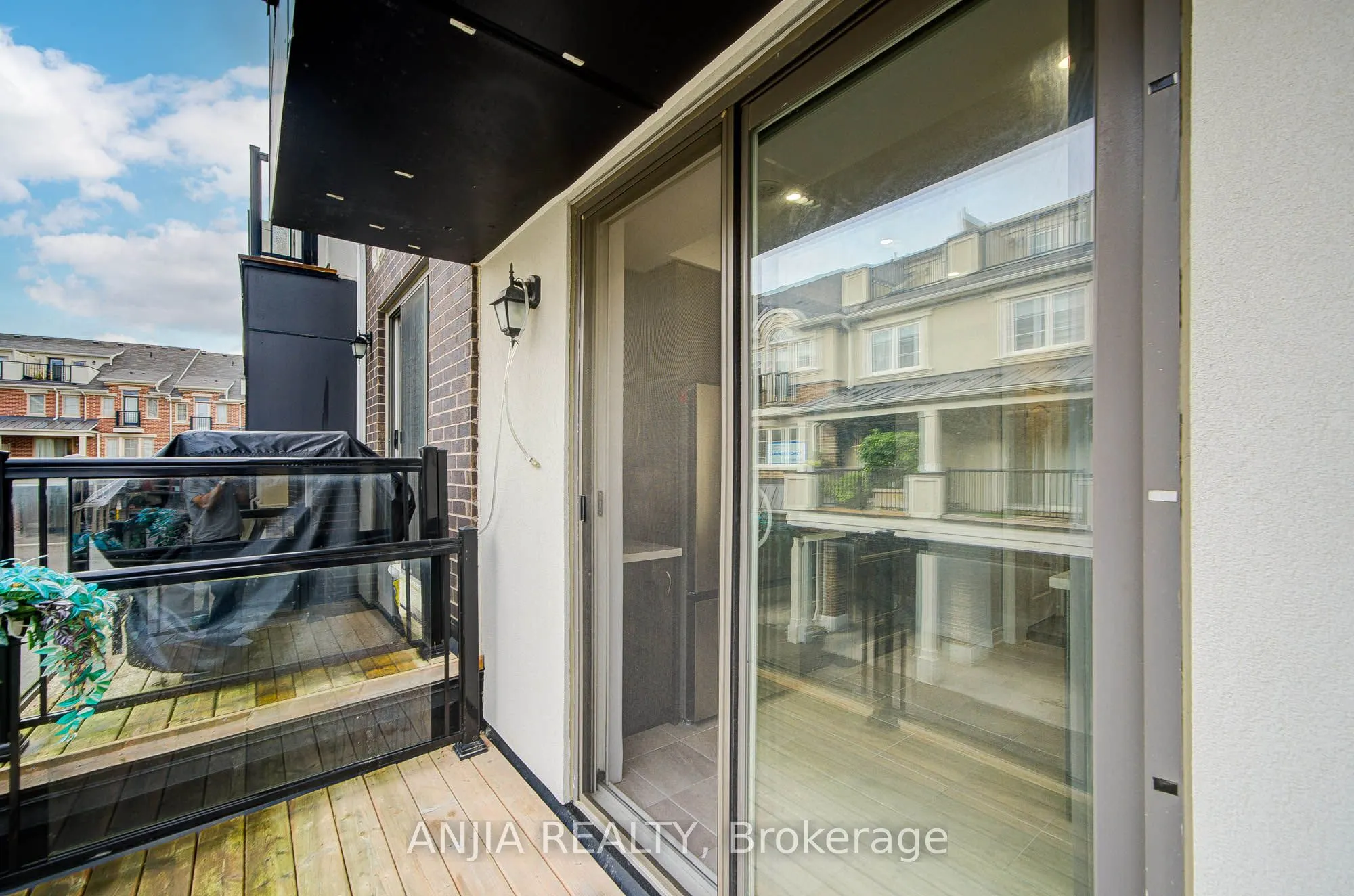 390 Arthur Bonner Avenue, #61