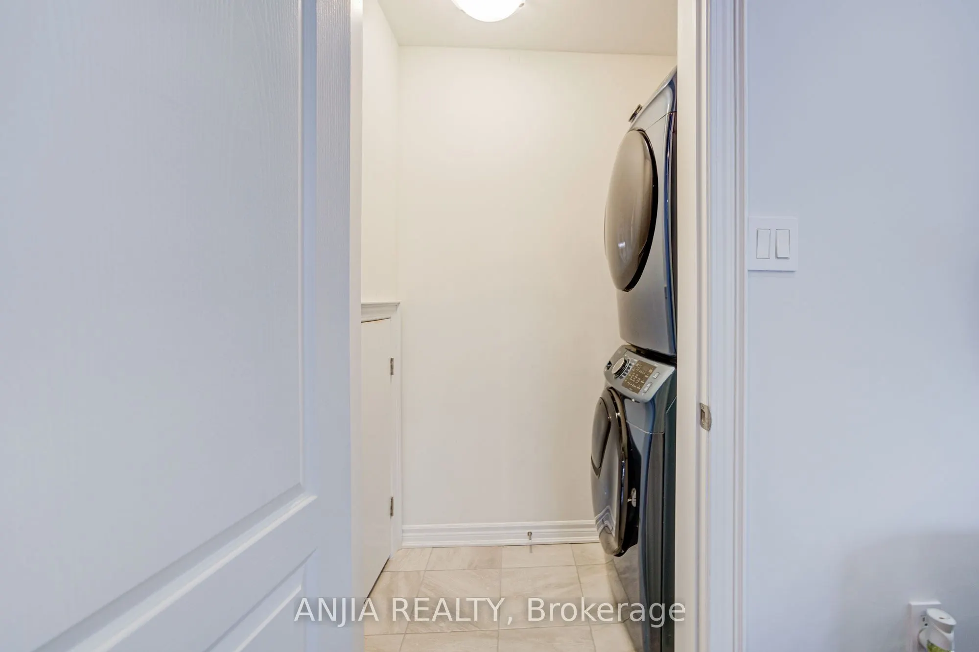 390 Arthur Bonner Avenue, #61