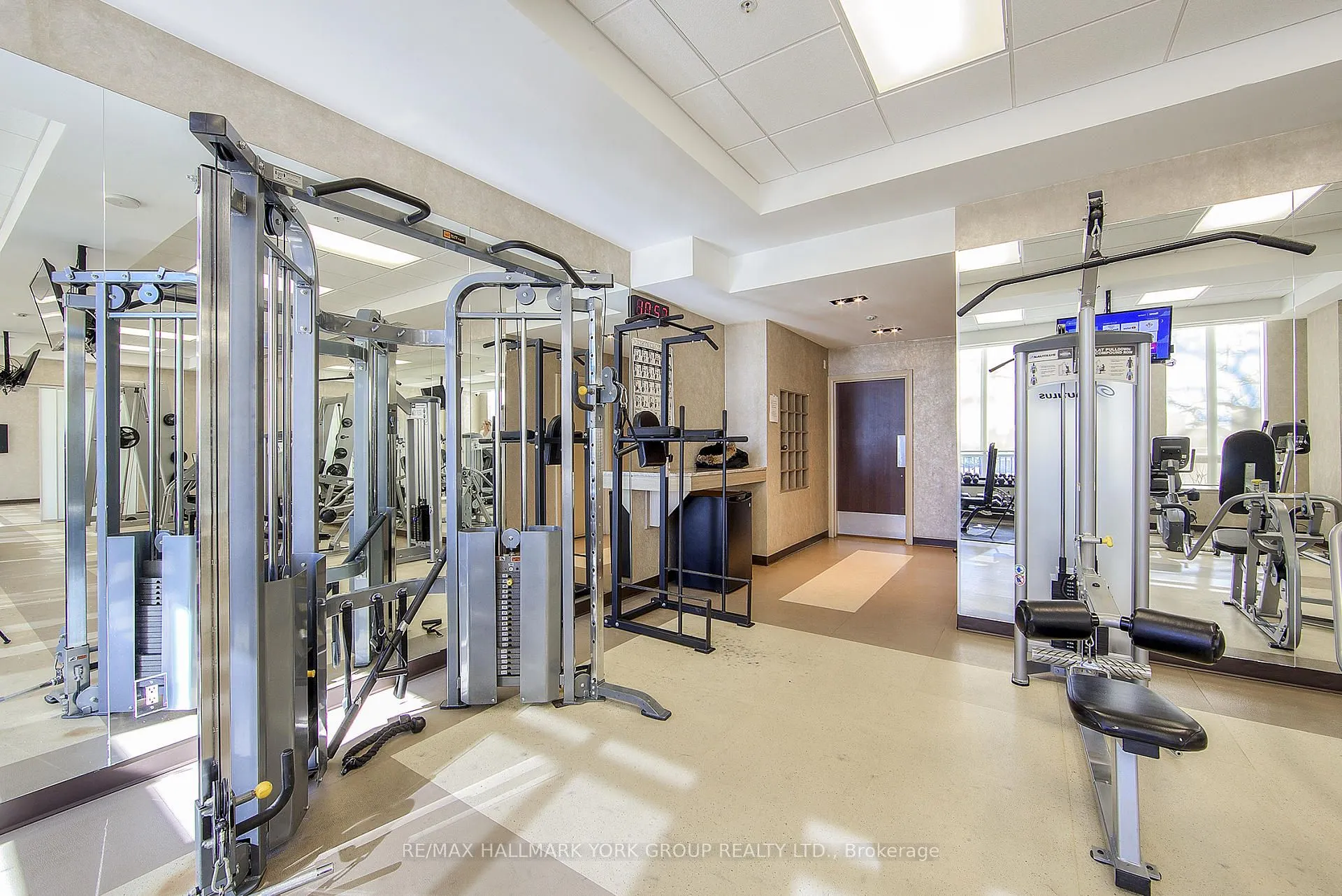 85 North Park Road, #602