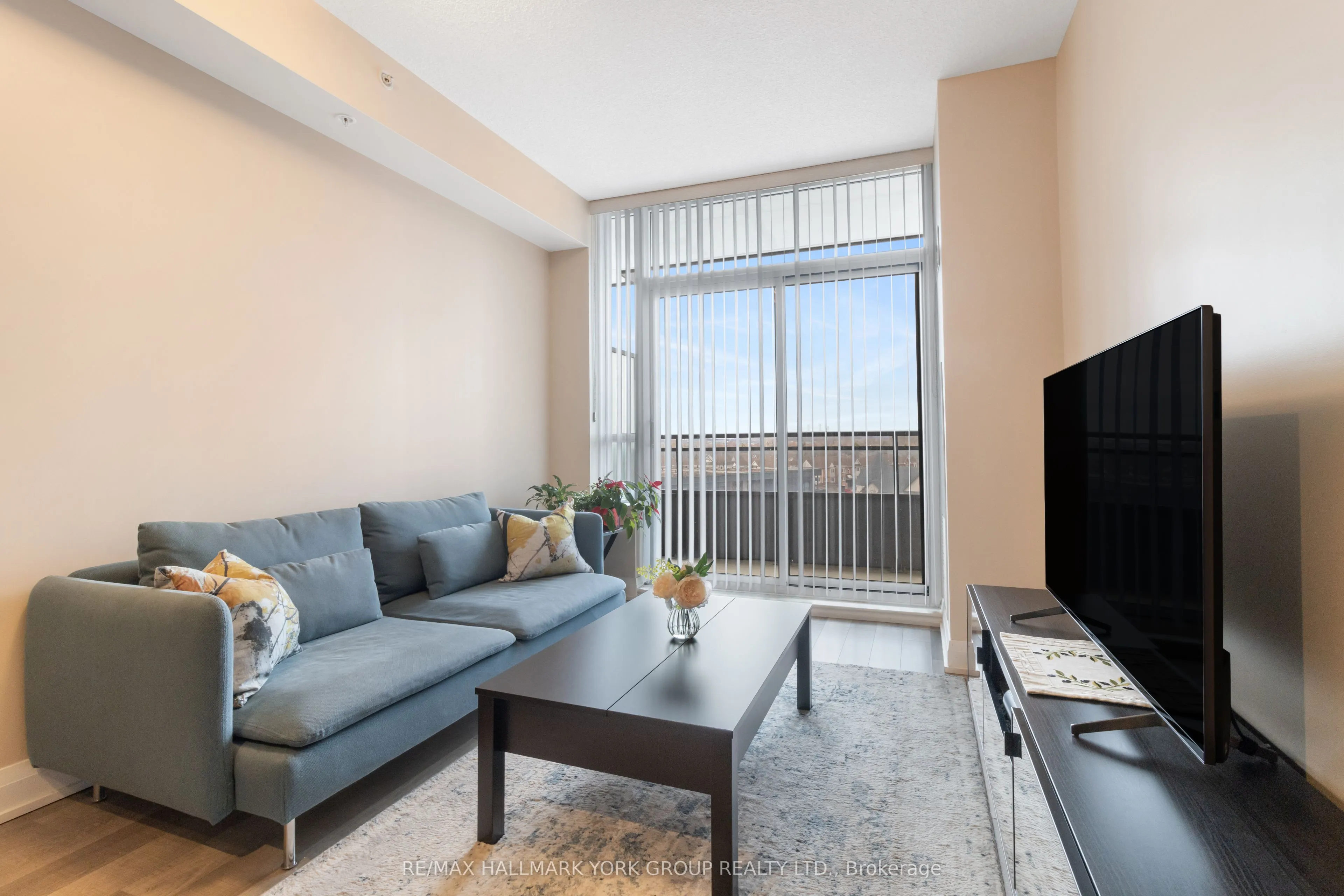 85 North Park Road, #602